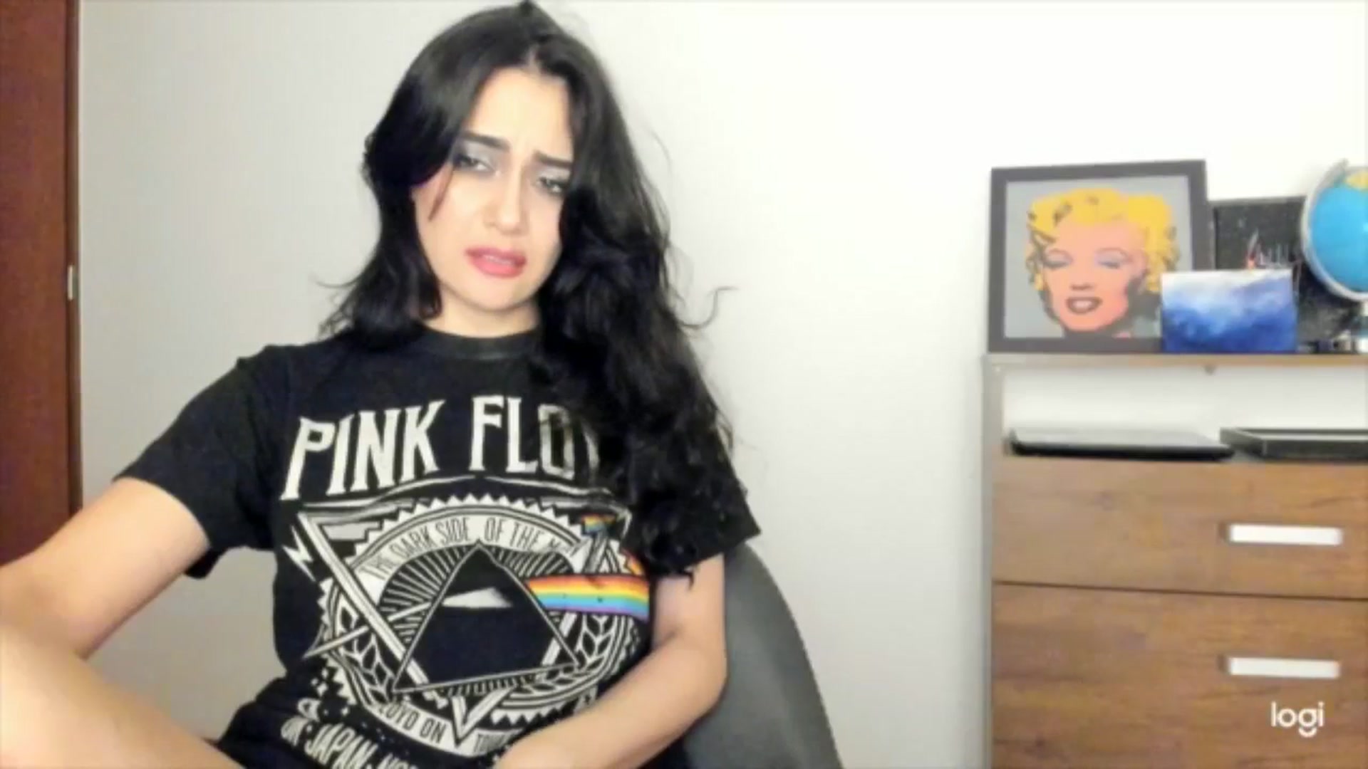 Gallery image thumbnail from Red_Flower203's myfreecams stream on, 08/22/2025, 03:01 image 18 of 20