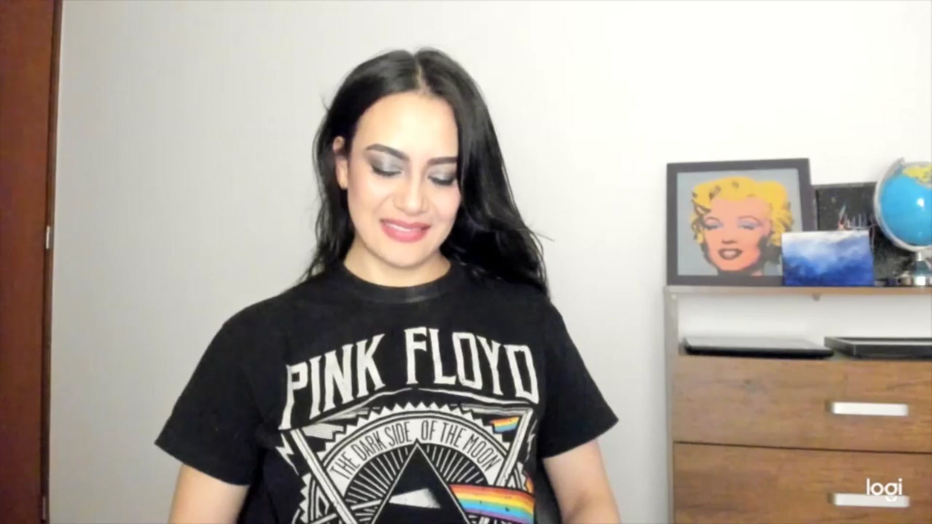 Gallery image thumbnail from Red_Flower203's myfreecams stream on, 08/22/2025, 03:01 image 3 of 20