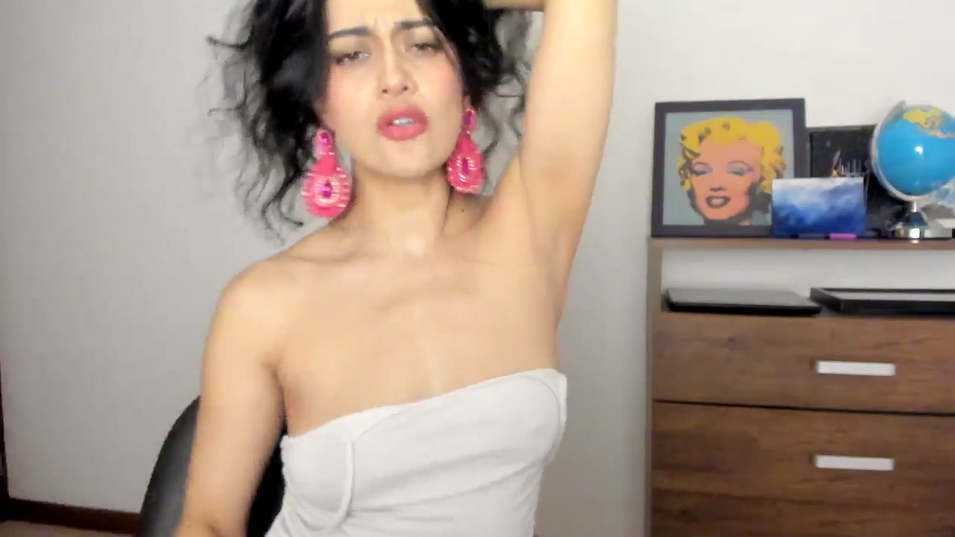Gallery image thumbnail from Red_Flower203's myfreecams stream on, 09/06/2025, 02:27 image 19 of 20