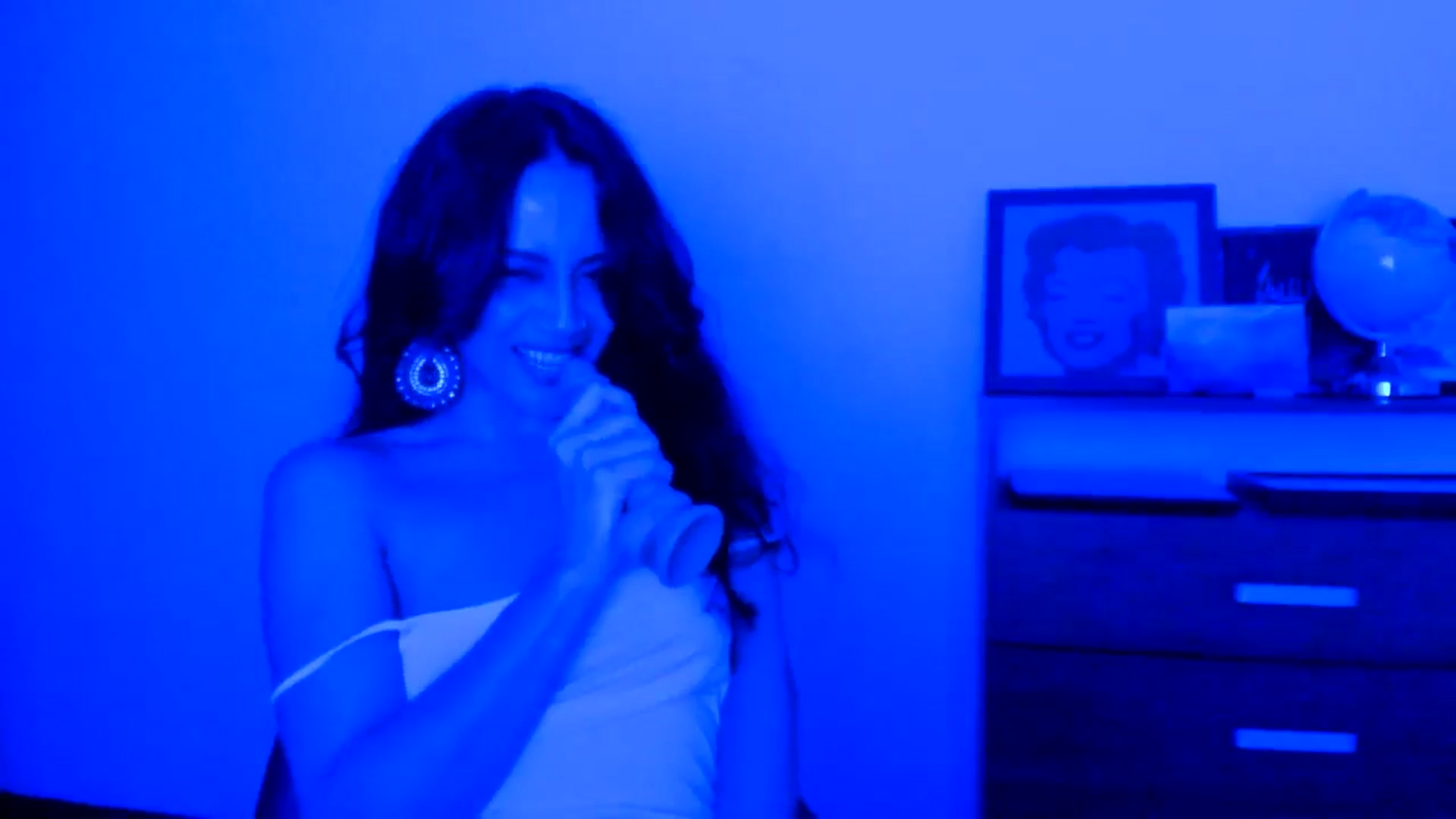 Gallery image thumbnail from Red_Flower203's myfreecams stream on, 09/06/2025, 02:27 image 14 of 20