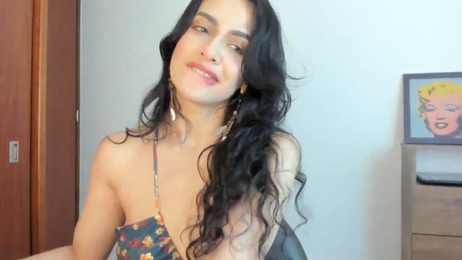 Gallery image thumbnail from Red_Flower203's myfreecams stream on, 09/16/2025, 24:01 image 2 of 20