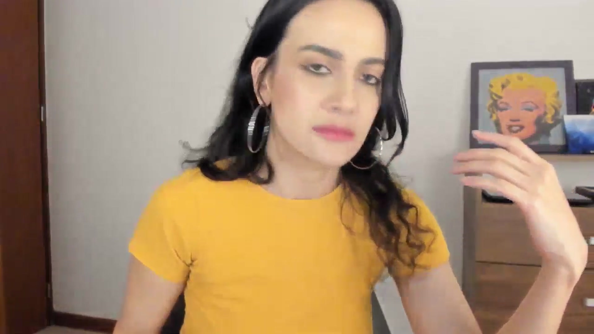 Gallery image thumbnail from Red_Flower203's myfreecams stream on, 09/17/2025, 01:32 image 17 of 20