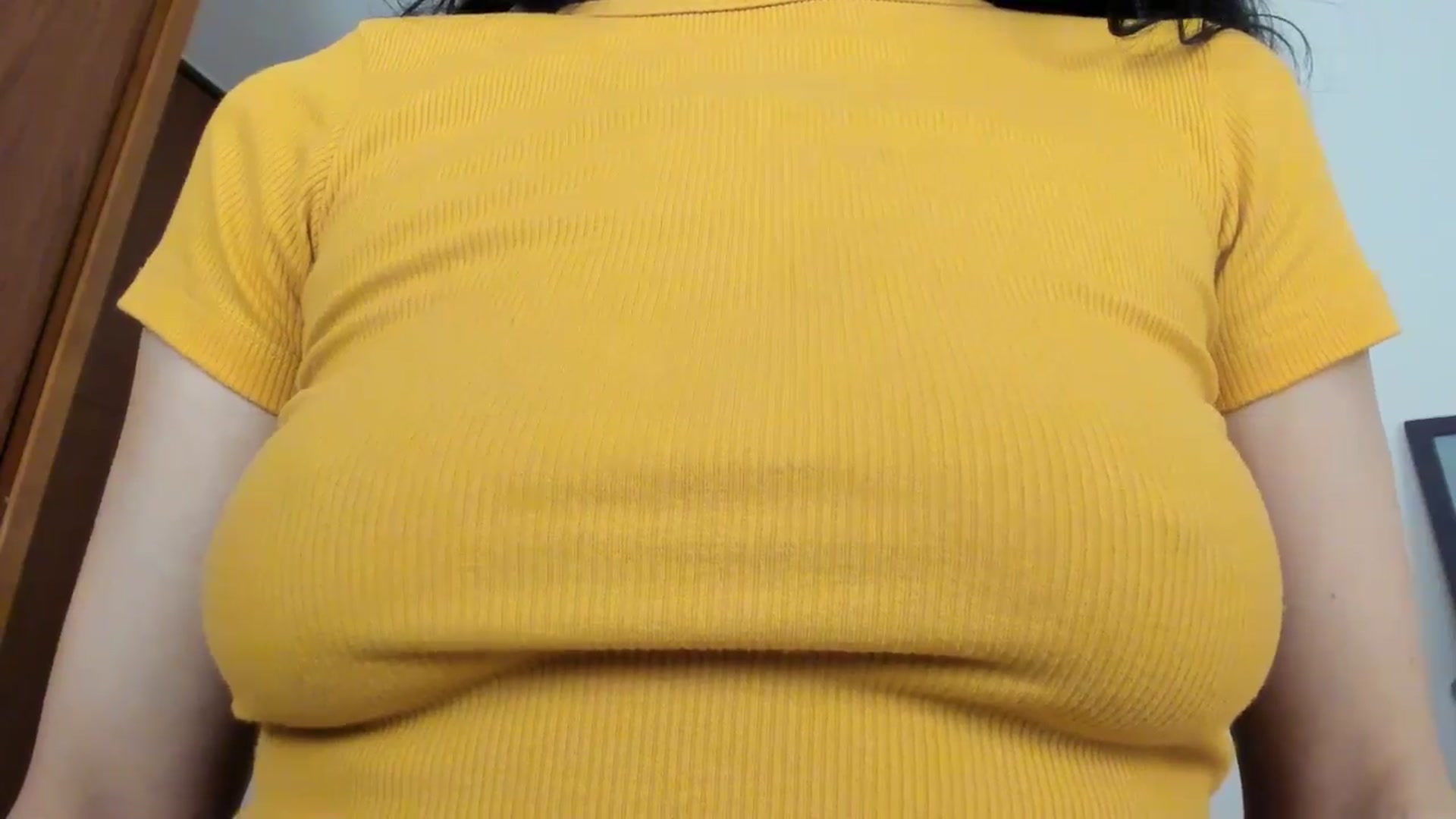 Gallery image thumbnail from Red_Flower203's myfreecams stream on, 09/17/2025, 02:36 image 3 of 20