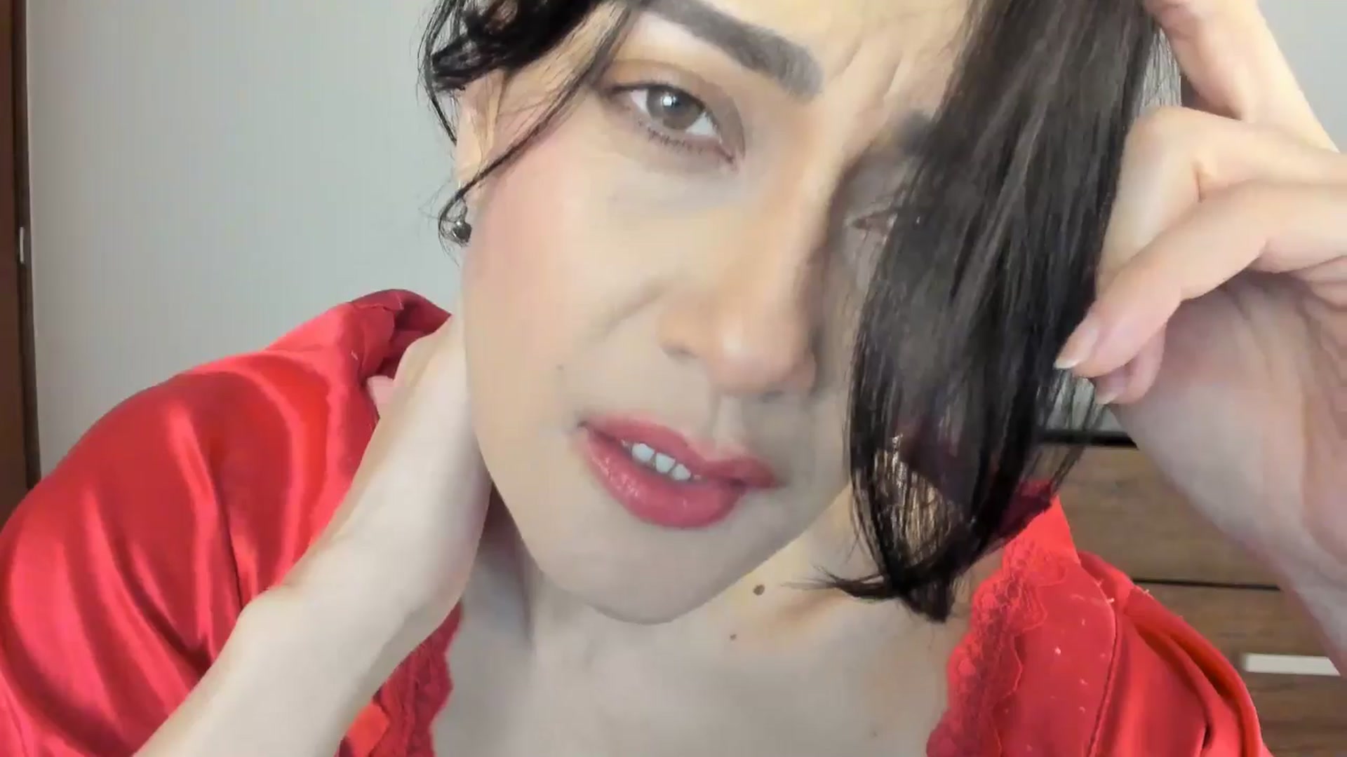 Gallery image thumbnail from Red_Flower203's myfreecams stream on, 09/19/2025, 22:08 image 10 of 20