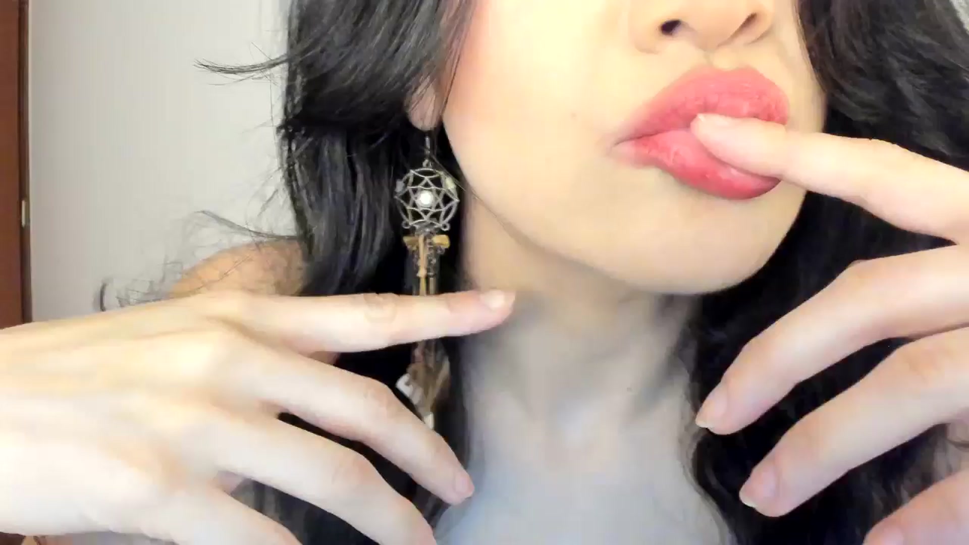 Gallery image thumbnail from Red_Flower203's myfreecams stream on, 09/22/2025, 21:27 image 6 of 20