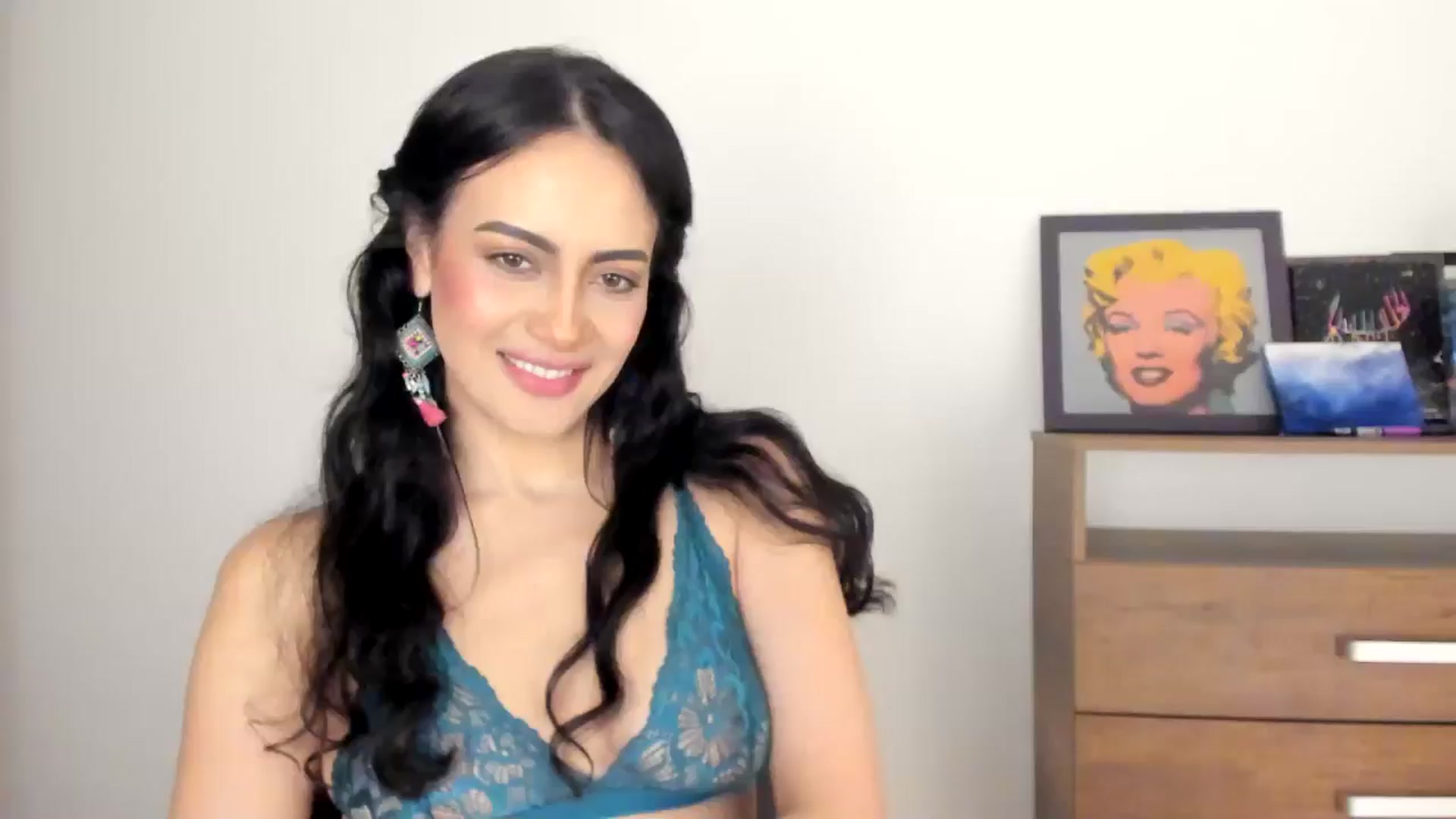 Gallery image thumbnail from Red_Flower203's myfreecams stream on, 09/25/2025, 23:51 image 15 of 20