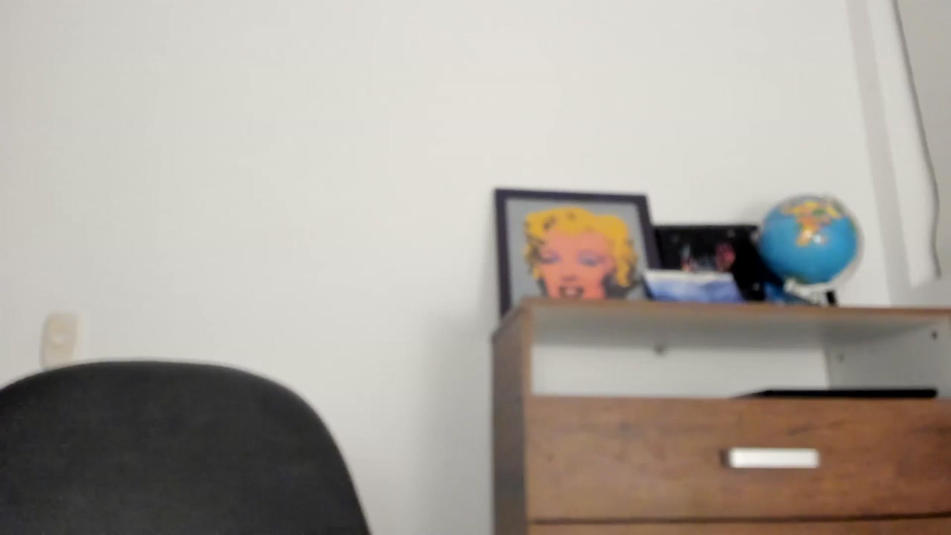 Gallery image thumbnail from Red_Flower203's myfreecams stream on, 10/03/2025, 01:57 image 10 of 20