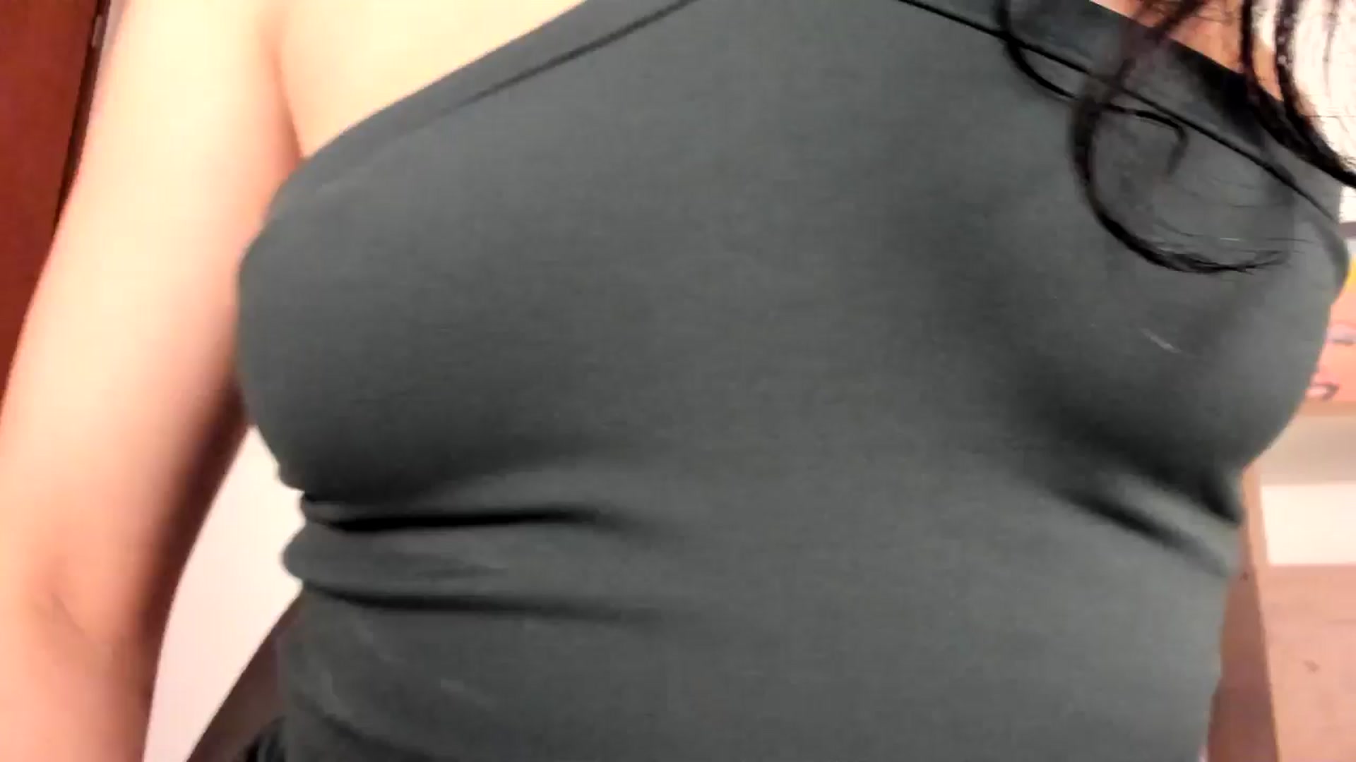 Gallery image thumbnail from Red_Flower203's myfreecams stream on, 10/03/2025, 01:57 image 18 of 20
