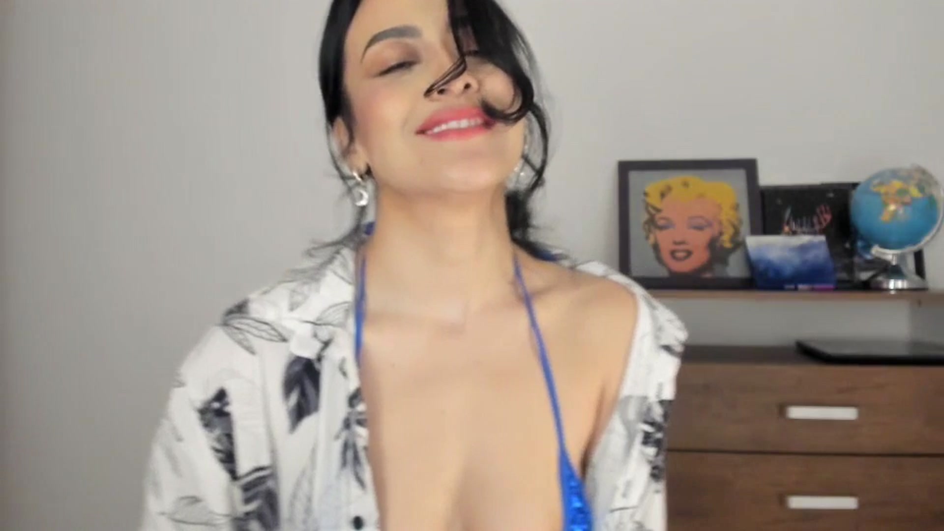 Gallery image thumbnail from Red_Flower203's myfreecams stream on, 10/04/2025, 22:28 image 20 of 20