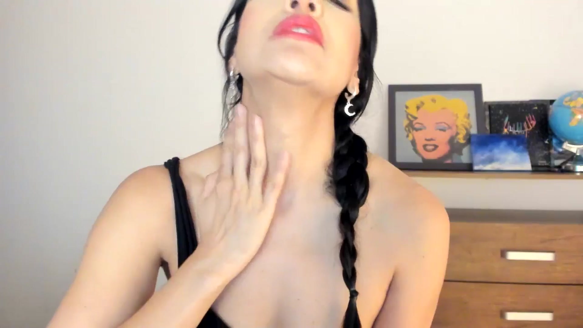 Gallery image thumbnail from Red_Flower203's myfreecams stream on, 10/23/2025, 01:30 image 3 of 20