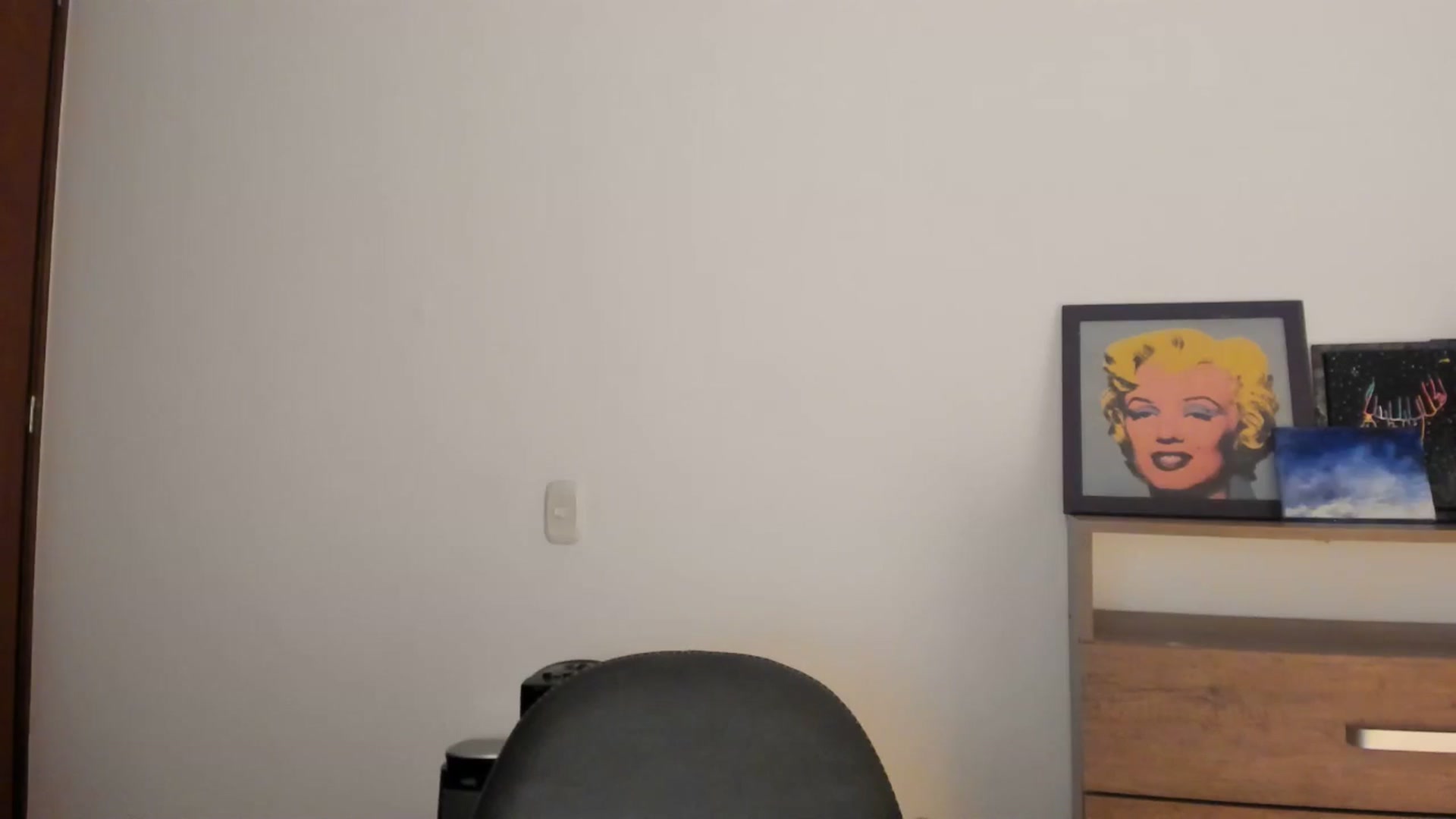 Gallery image thumbnail from Red_Flower203's myfreecams stream on, 10/31/2025, 02:10 image 9 of 20
