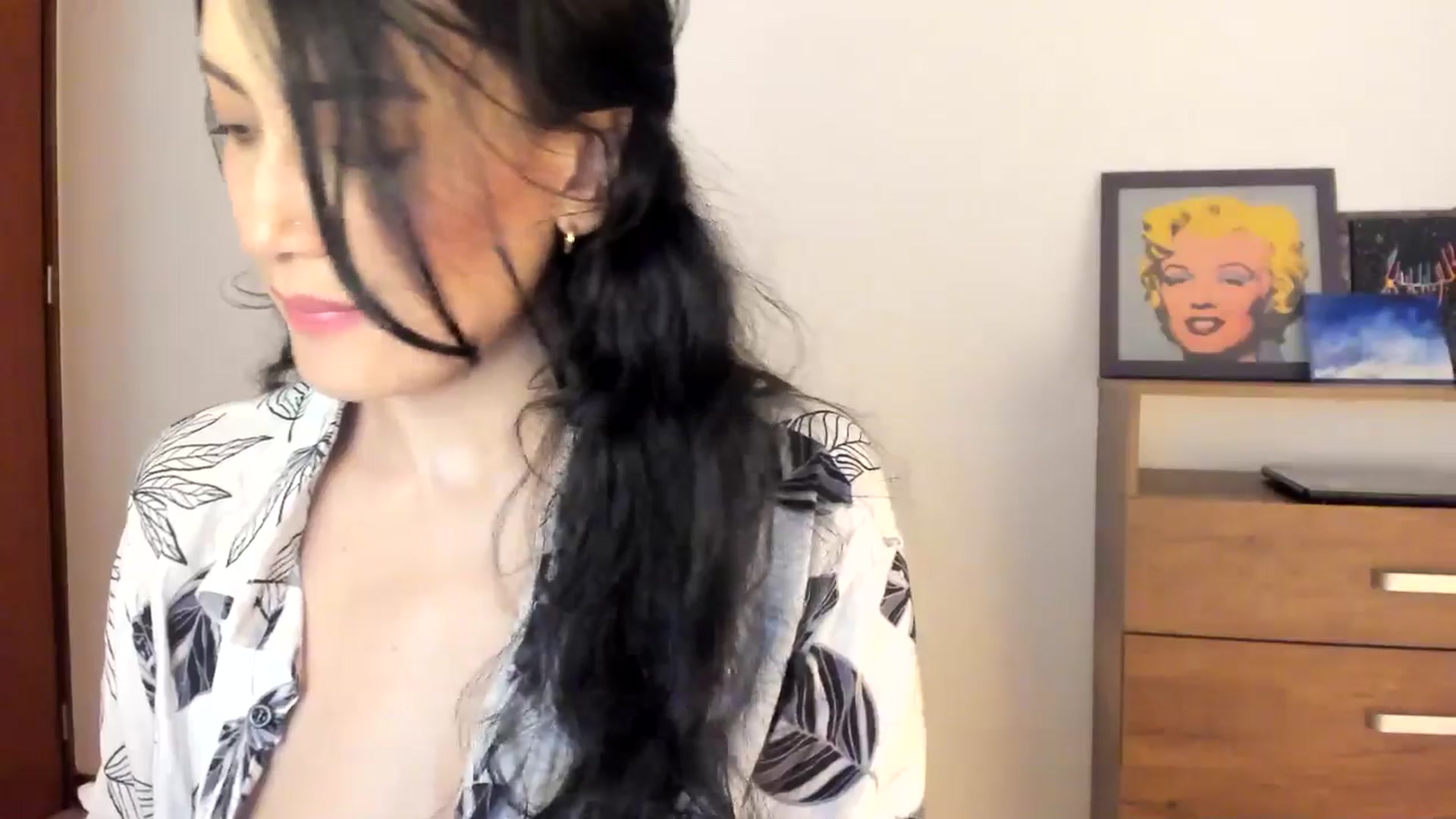 Gallery image thumbnail from Red_Flower203's myfreecams stream on, 11/13/2025, 21:10 image 3 of 20