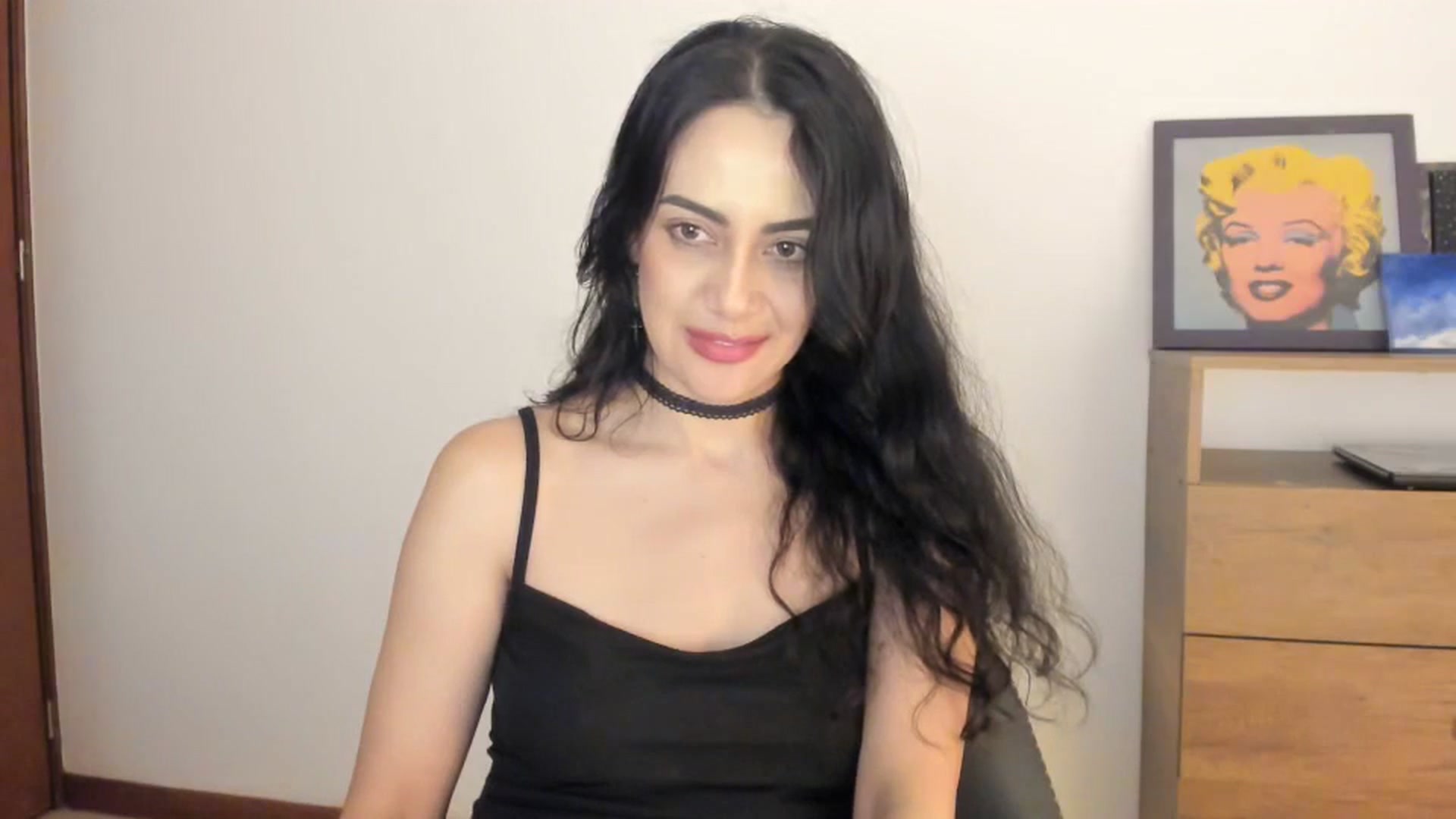 Gallery image thumbnail from Red_Flower203's myfreecams stream on, 11/18/2025, 24:03 image 15 of 20