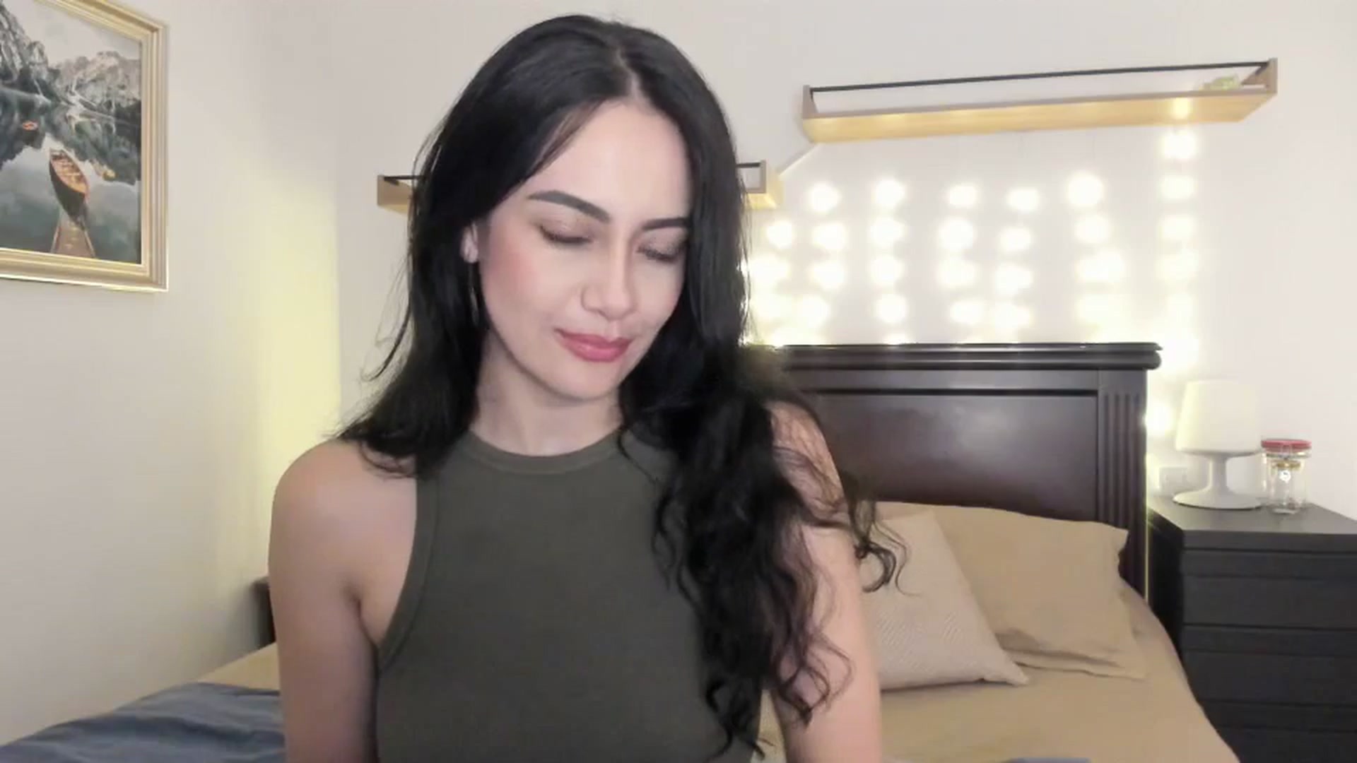 Gallery image thumbnail from Red_Flower203's myfreecams stream on, 12/10/2025, 24:11 image 6 of 20