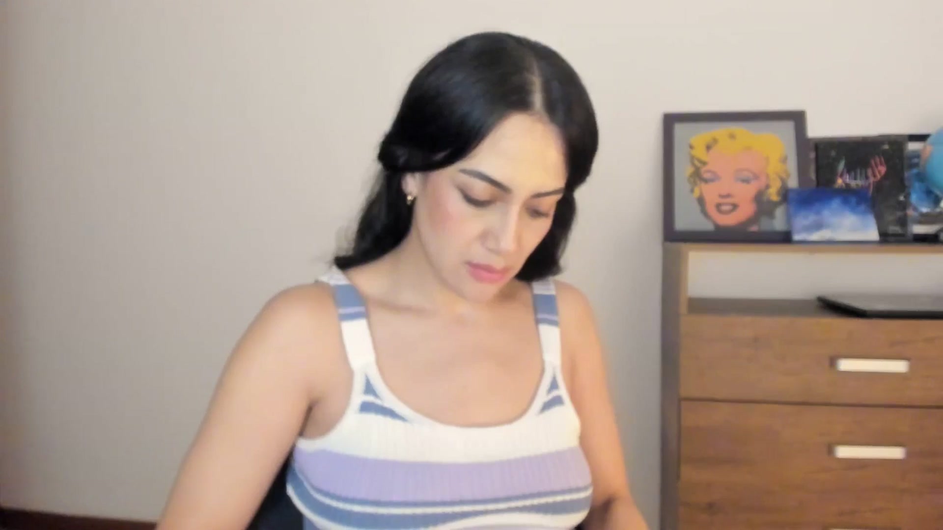 Gallery image thumbnail from Red_Flower203's myfreecams stream on, 12/17/2025, 23:01 image 5 of 20