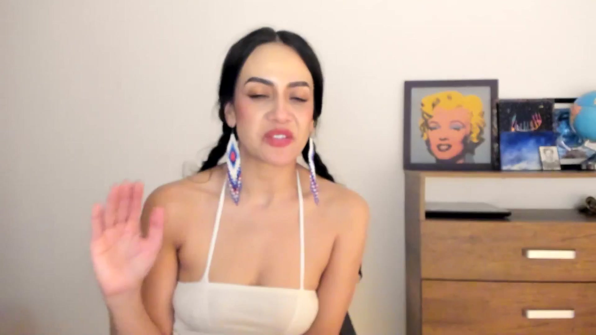 Gallery image thumbnail from Red_Flower203's myfreecams stream on, 12/22/2025, 22:31 image 15 of 20