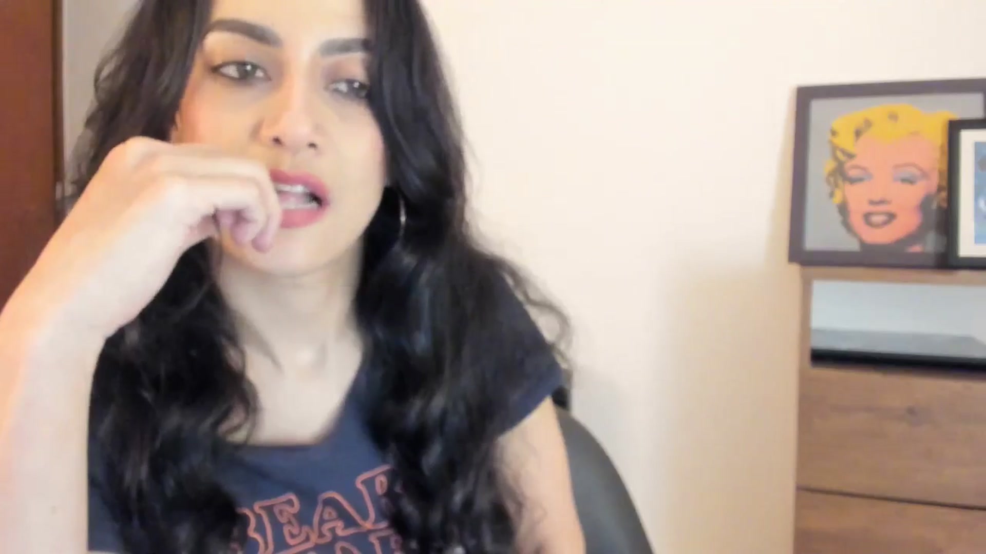 Gallery image thumbnail from Red_Flower203's myfreecams stream on, 01/12/2026, 24:46 image 6 of 20