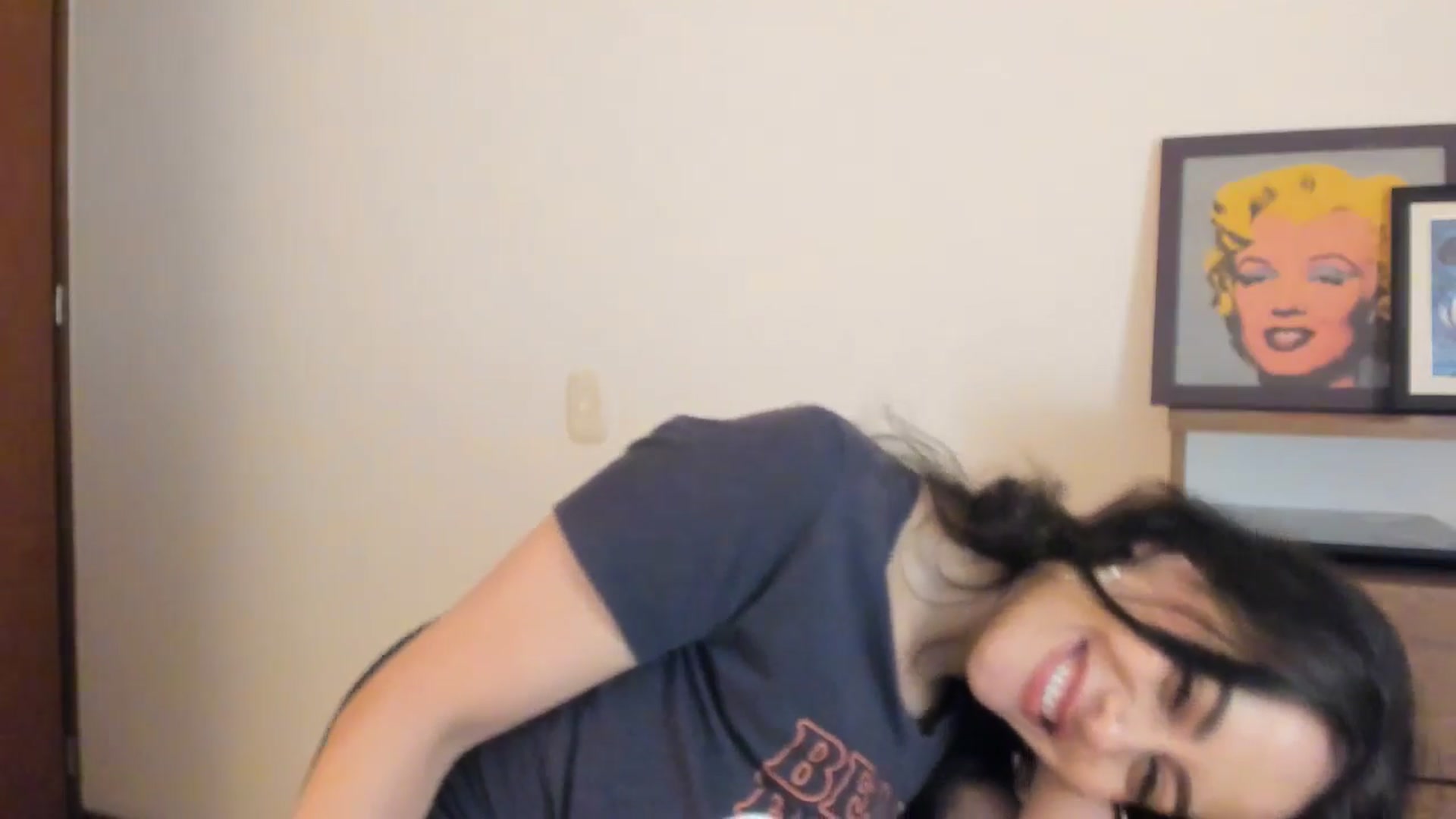 Gallery image thumbnail from Red_Flower203's myfreecams stream on, 01/12/2026, 24:46 image 20 of 20