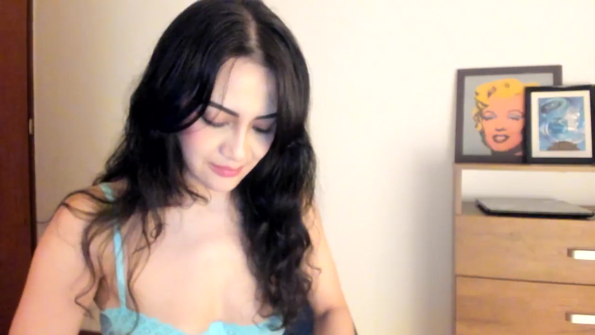 Gallery image thumbnail from Red_Flower203's myfreecams stream on, 02/11/2026, 21:05 image 11 of 20