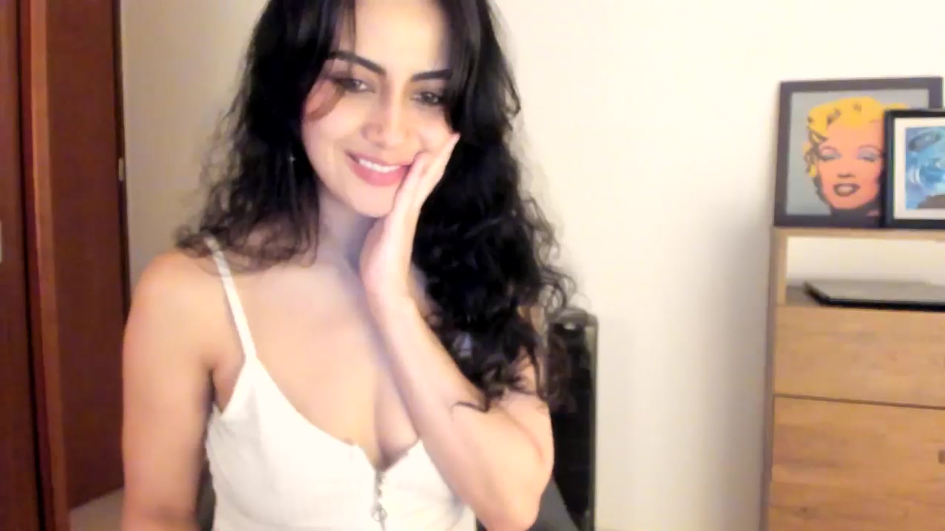 Gallery image thumbnail from Red_Flower203's myfreecams stream on, 02/16/2026, 15:04 image 18 of 20