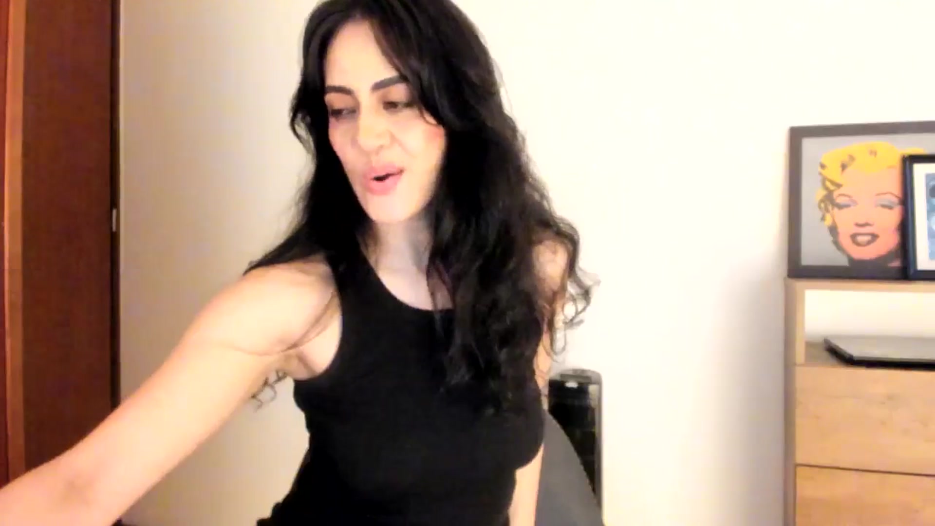 Gallery image thumbnail from Red_Flower203's myfreecams stream on, 02/18/2026, 18:45 image 16 of 20