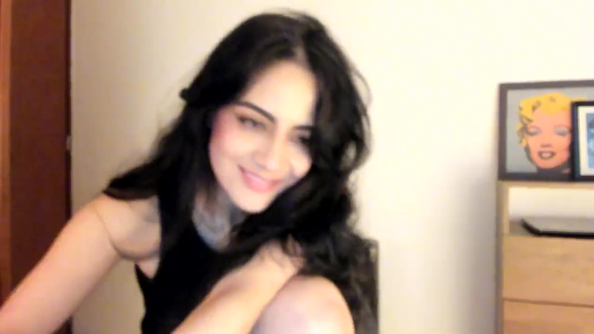 Gallery image thumbnail from Red_Flower203's myfreecams stream on, 02/18/2026, 18:45 image 15 of 20