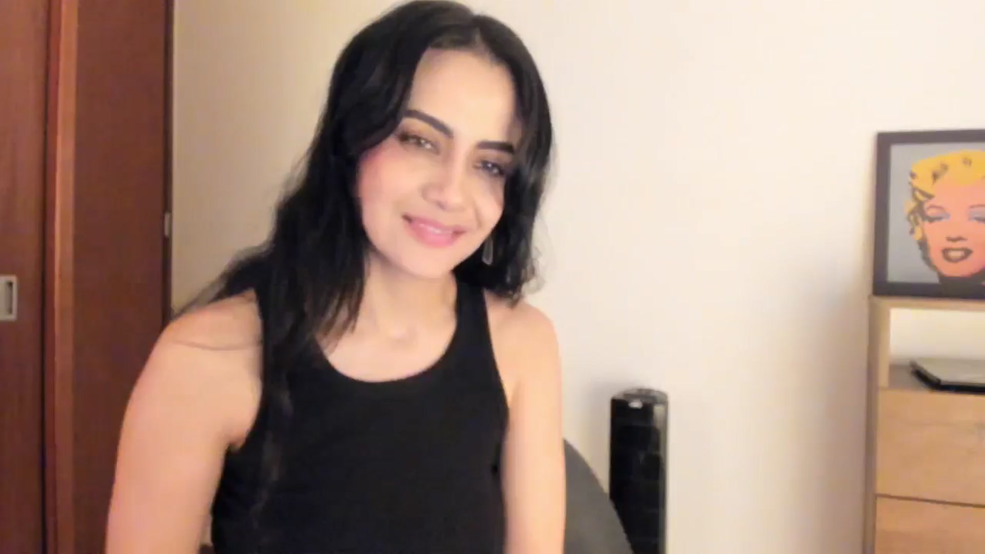 Gallery image thumbnail from Red_Flower203's myfreecams stream on, 02/18/2026, 19:57 image 18 of 20