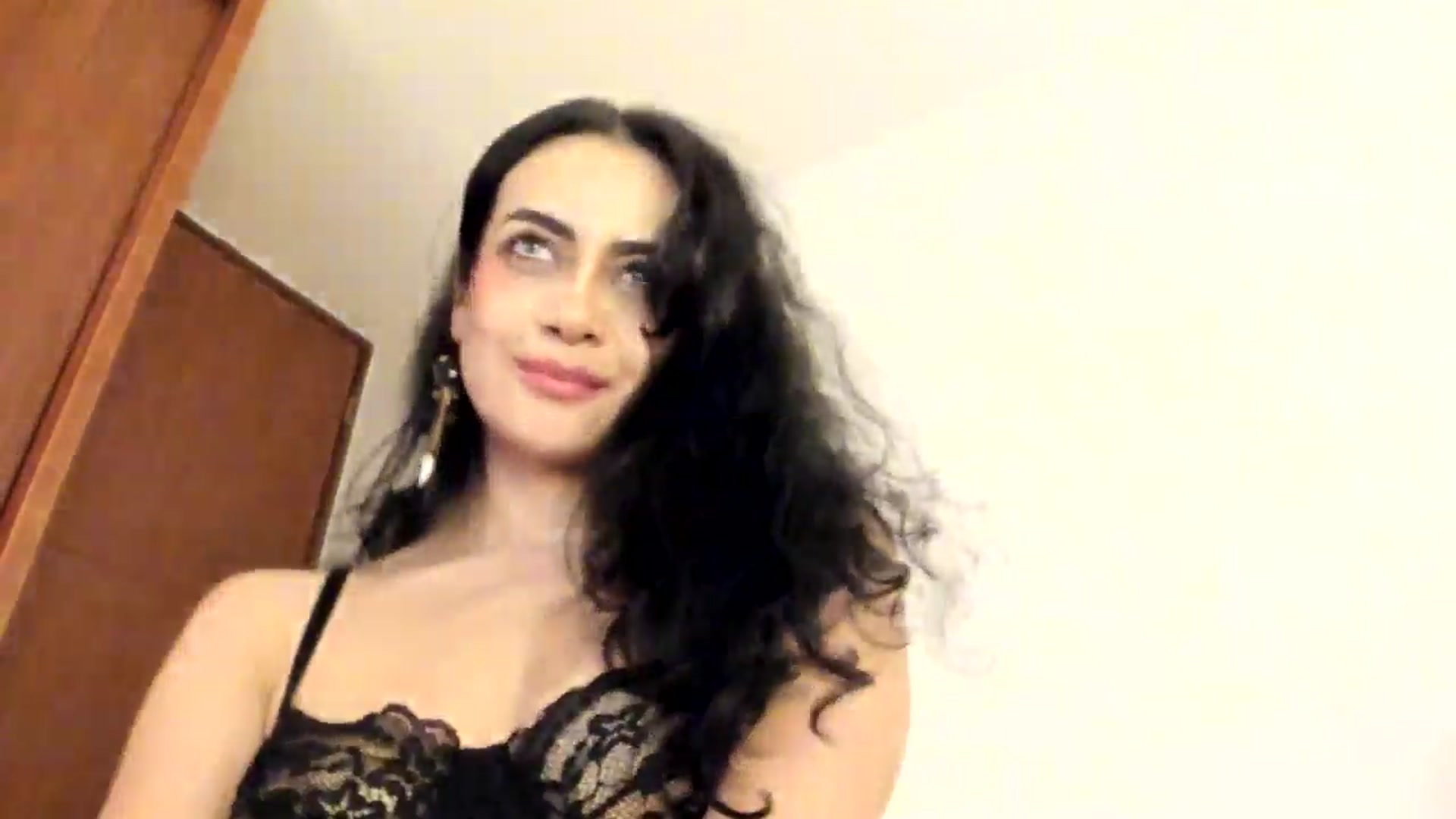 Gallery image thumbnail from Red_Flower203's myfreecams stream on, 02/20/2026, 19:10 image 18 of 20