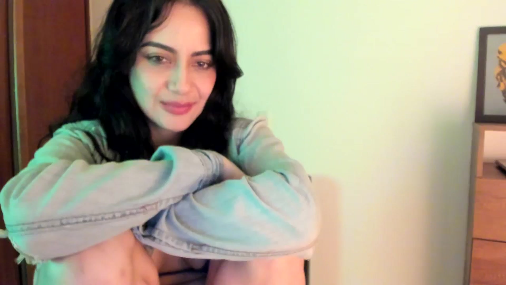 Gallery image thumbnail from Red_Flower203's myfreecams stream on, 02/25/2026, 24:07 image 16 of 20