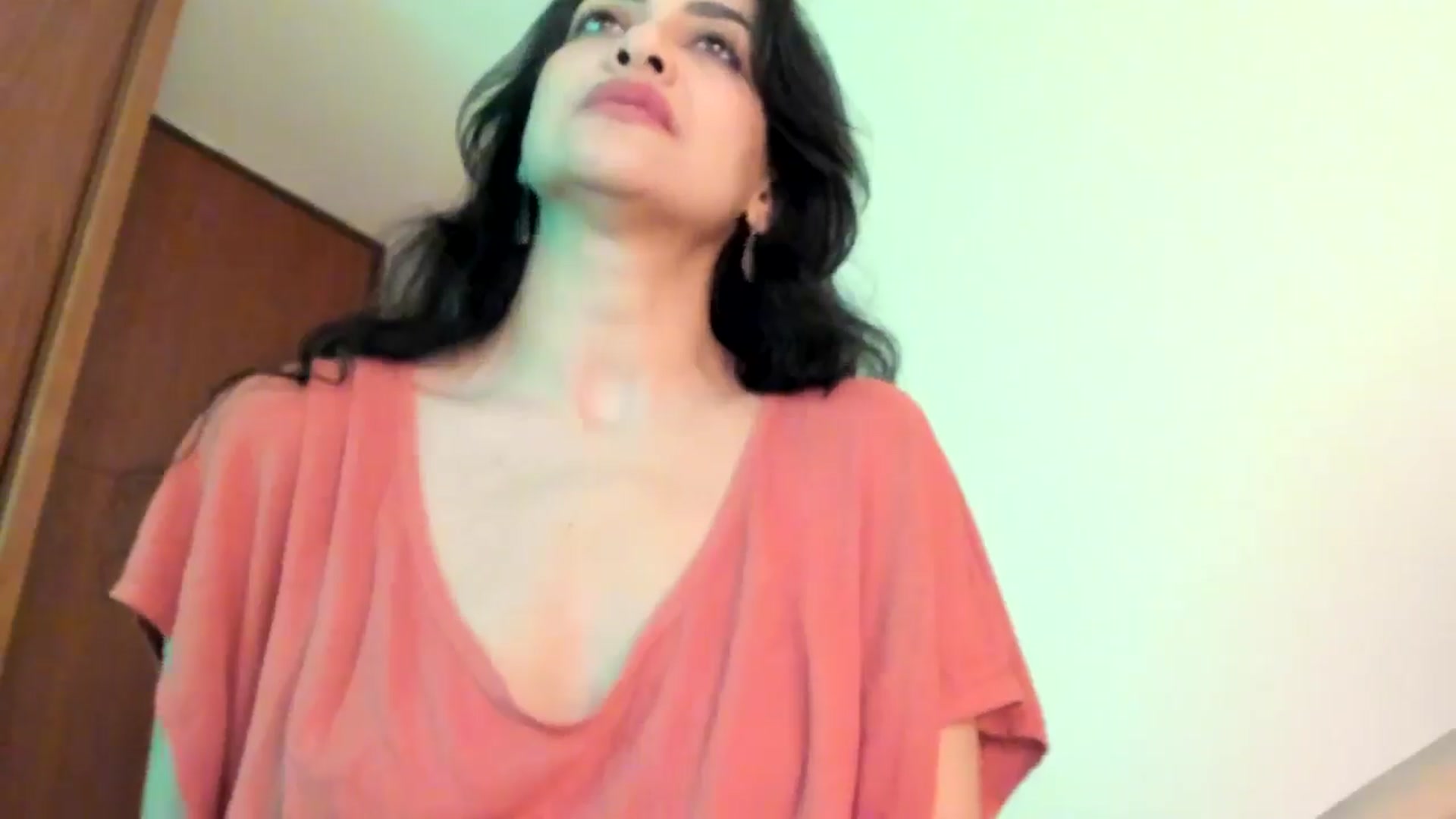 Gallery image thumbnail from Red_Flower203's myfreecams stream on, 02/25/2026, 22:00 image 19 of 20