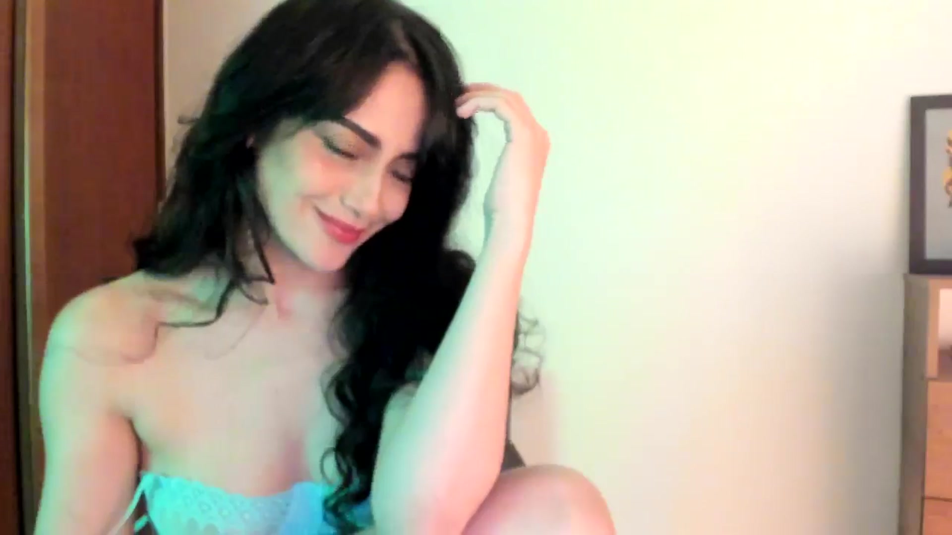 Gallery image thumbnail from Red_Flower203's myfreecams stream on, 03/16/2026, 21:32 image 12 of 20