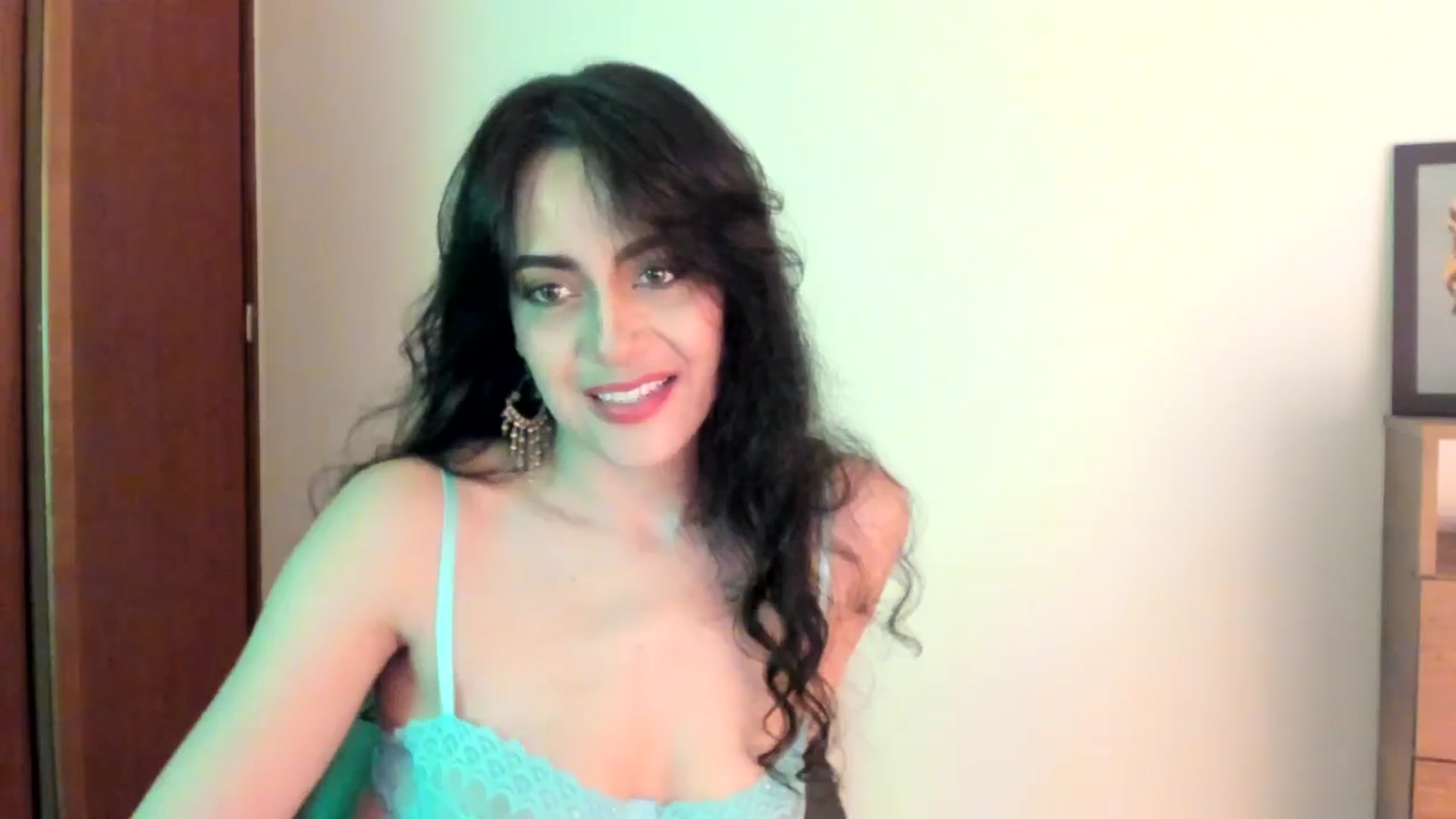 Gallery image thumbnail from Red_Flower203's myfreecams stream on, 03/16/2026, 21:32 image 20 of 20