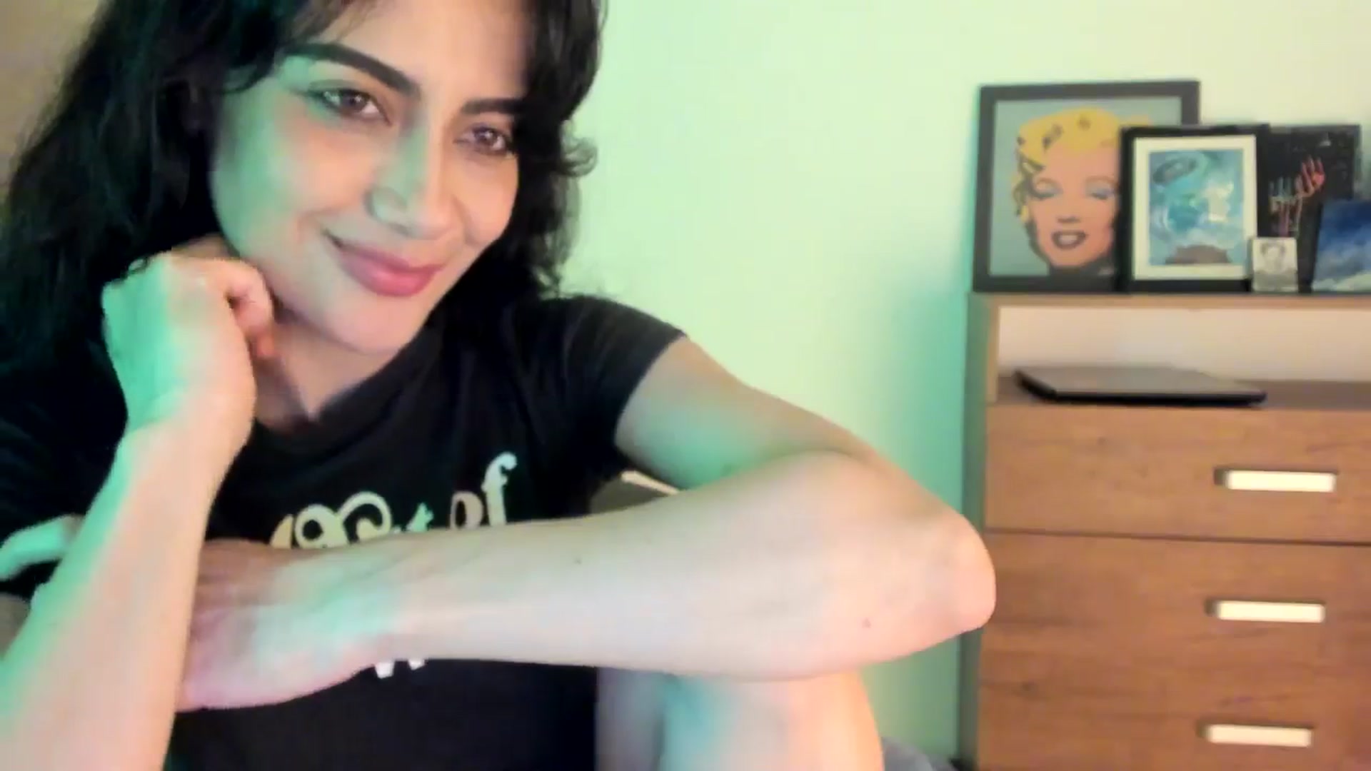 Gallery image thumbnail from Red_Flower203's myfreecams stream on, 03/25/2026, 21:26 image 14 of 20