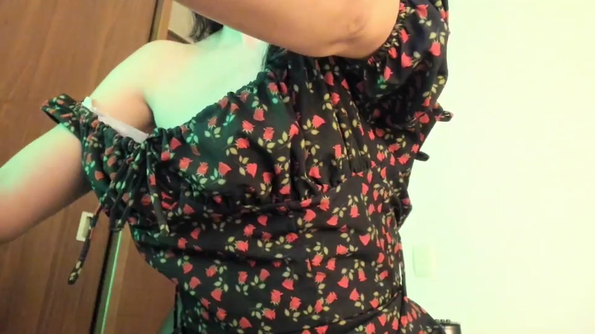Gallery image thumbnail from Red_Flower203's myfreecams stream on, 03/30/2026, 02:42 image 7 of 20