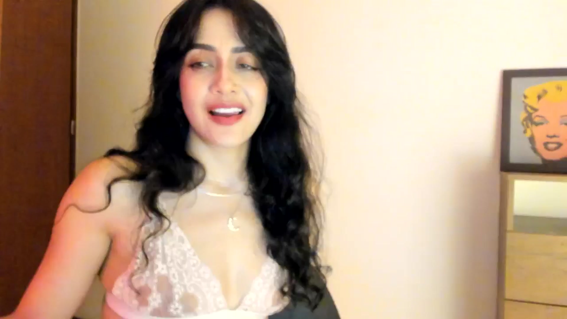 Gallery image thumbnail from Red_Flower203's myfreecams stream on, 04/11/2026, 21:26 image 8 of 20