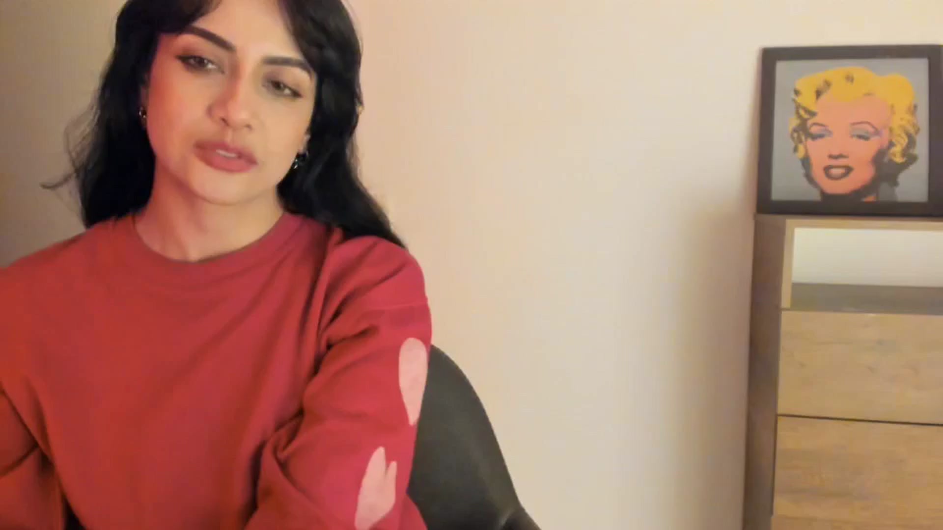 Gallery image thumbnail from Red_Flower203's myfreecams stream on, 04/23/2026, 24:01 image 1 of 20