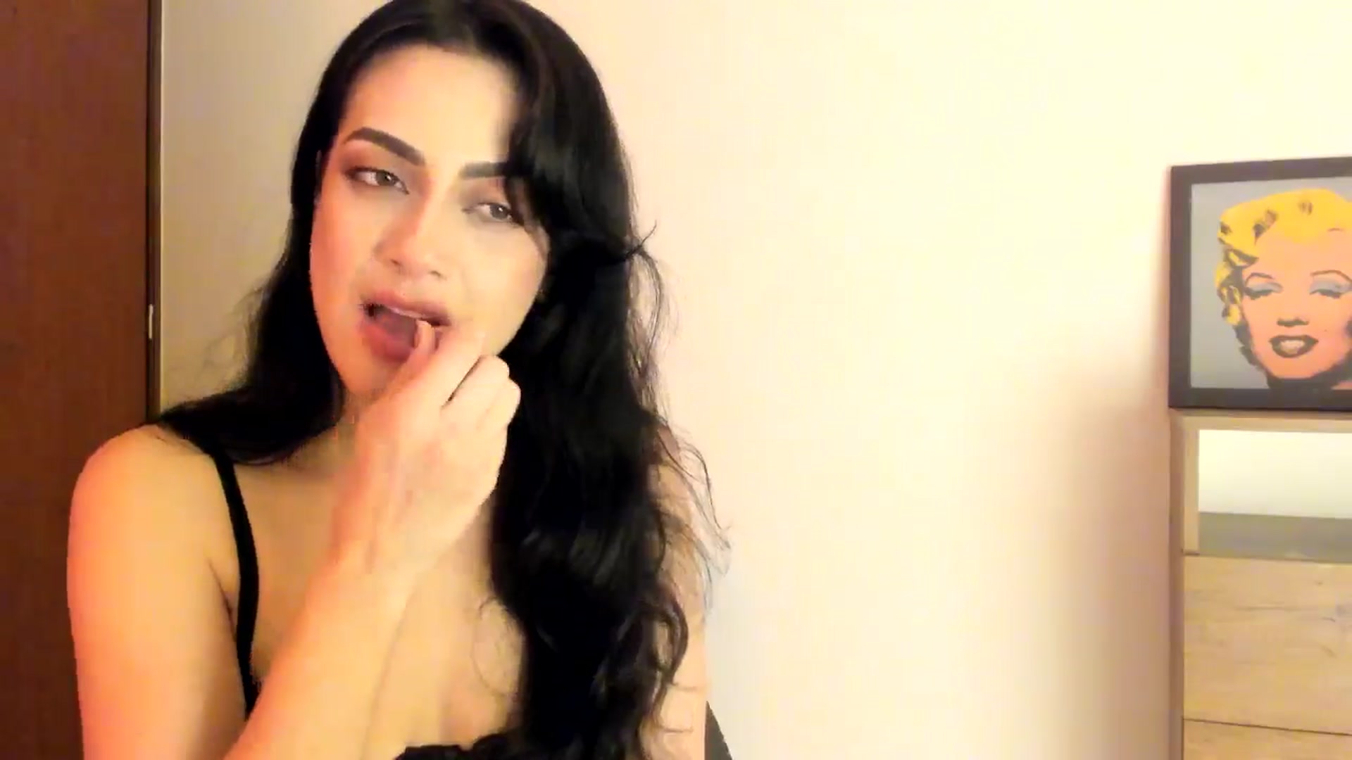 Gallery image thumbnail from Red_Flower203's myfreecams stream on, 05/05/2026, 23:34 image 16 of 20