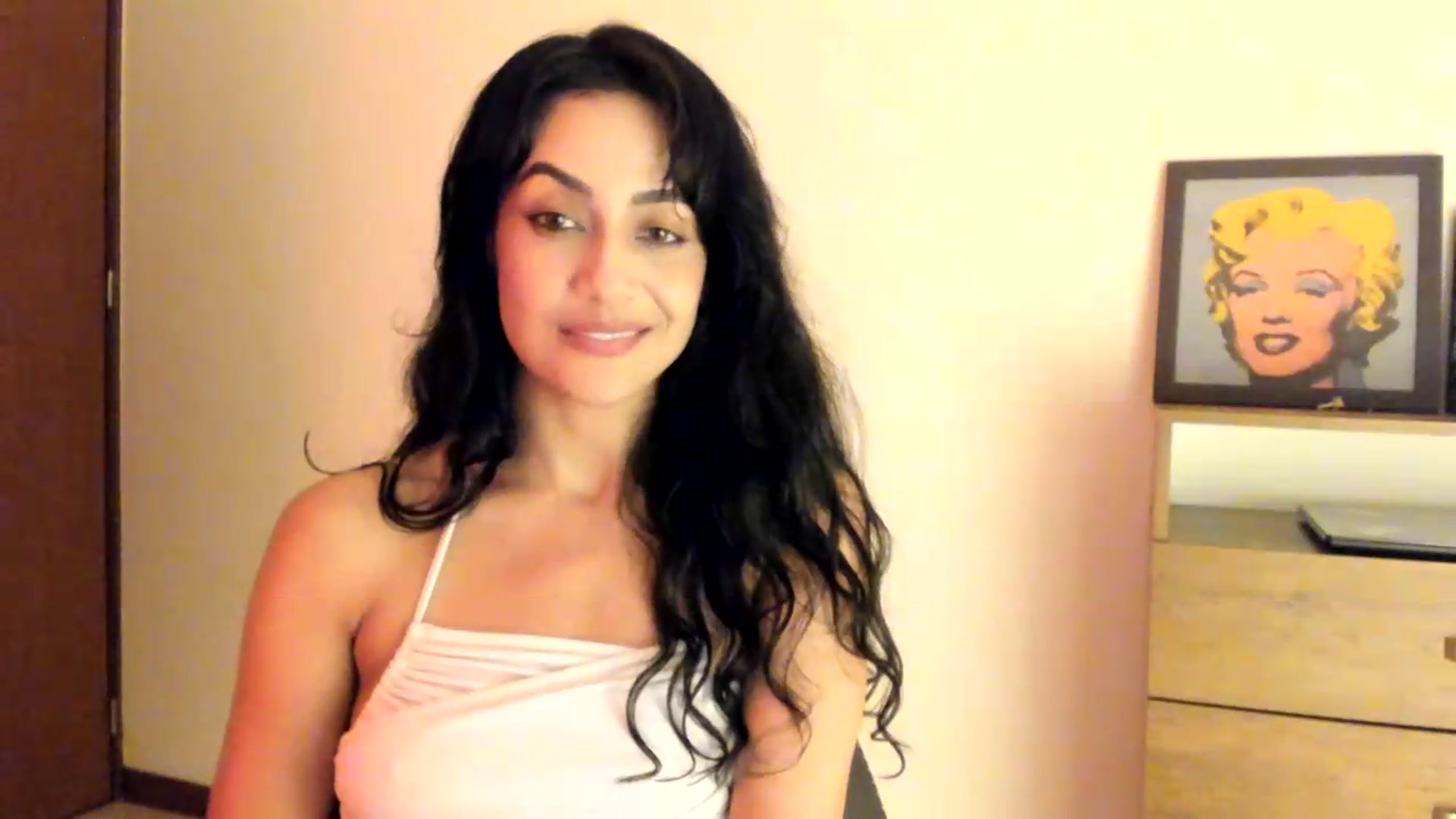 Gallery image thumbnail from Red_Flower203's myfreecams stream on, 05/15/2026, 03:14 image 19 of 20