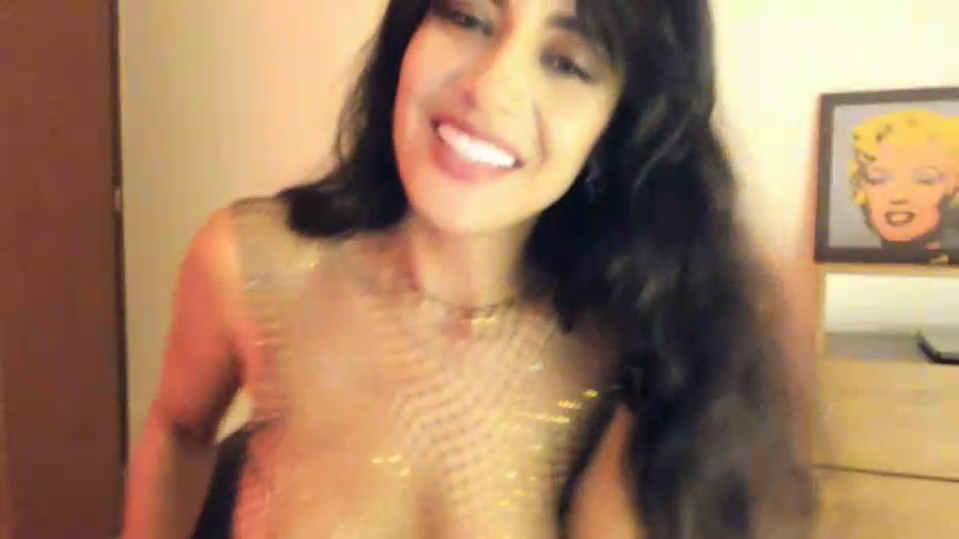 Gallery image thumbnail from Red_Flower203's myfreecams stream on, 05/16/2026, 24:15 image 17 of 20