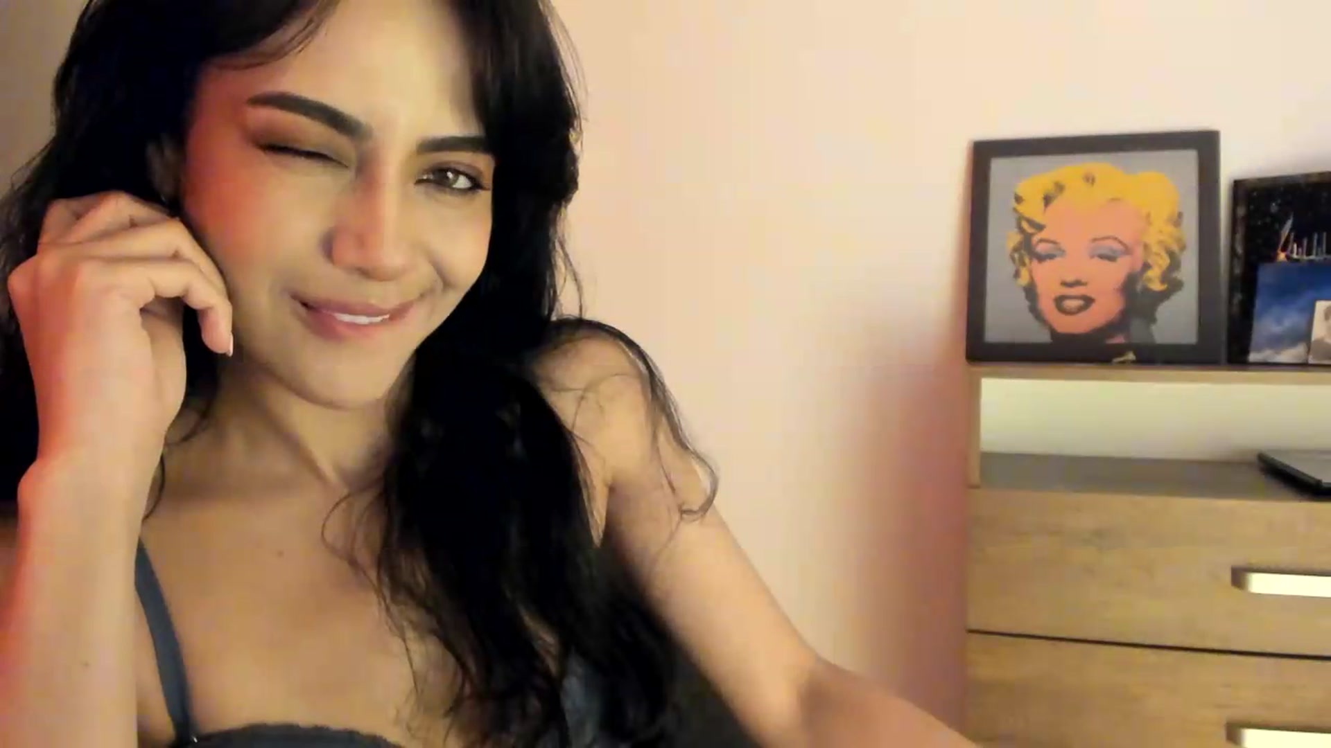 Gallery image thumbnail from Red_Flower203's myfreecams stream on, 05/16/2026, 21:19 image 8 of 20