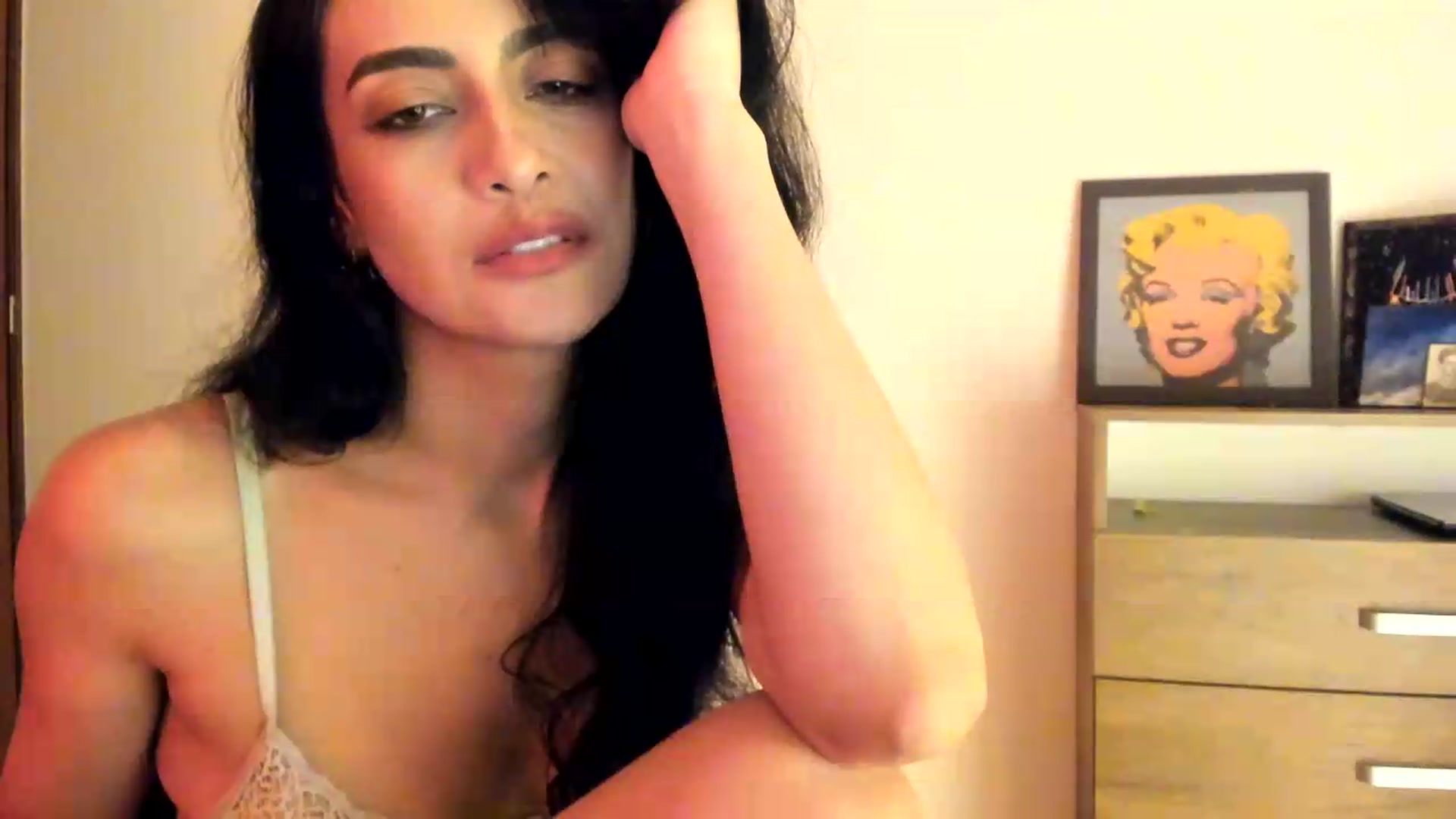 Gallery image thumbnail from Red_Flower203's myfreecams stream on, 05/23/2026, 24:15 image 19 of 20