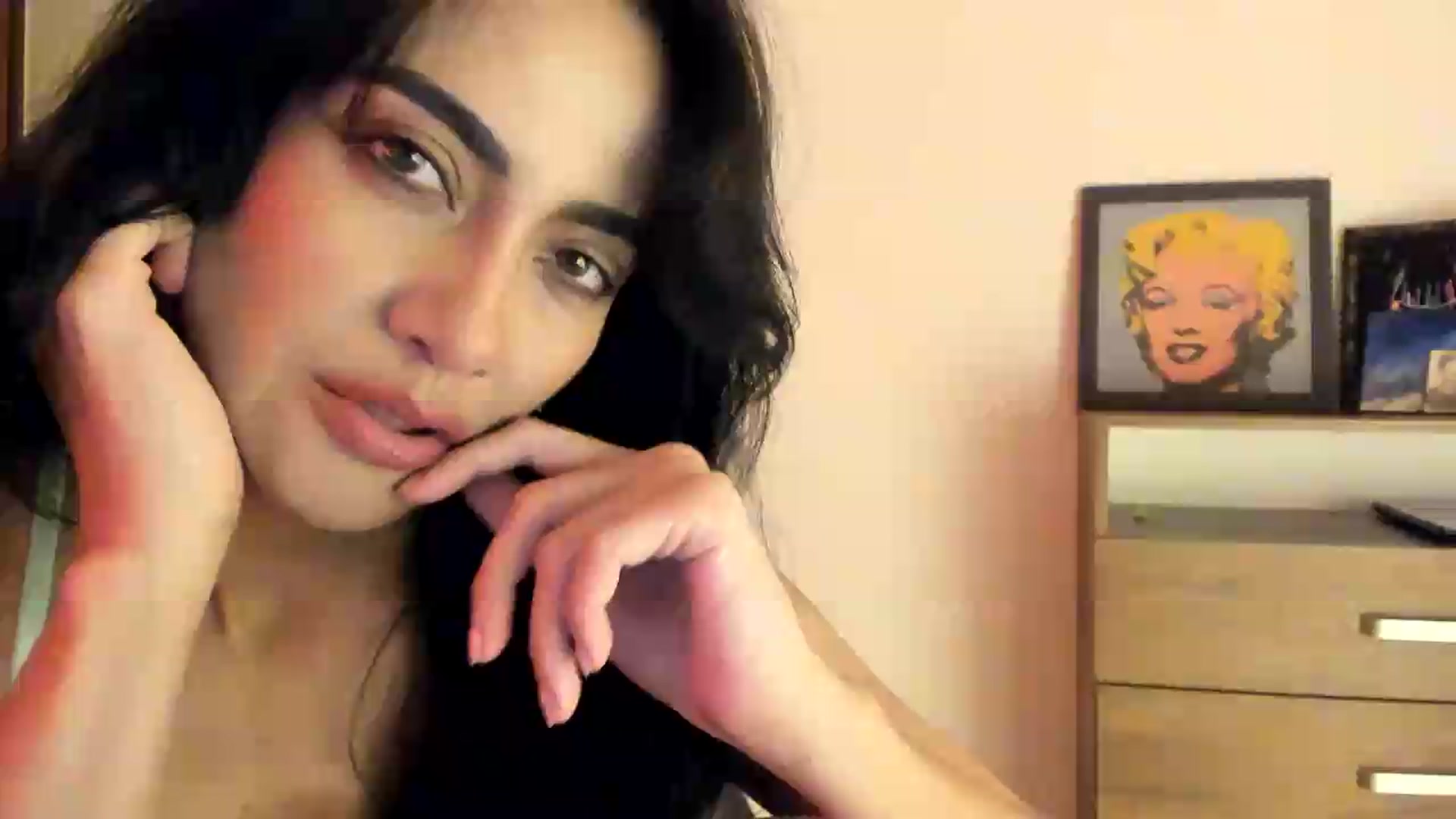 Gallery image thumbnail from Red_Flower203's myfreecams stream on, 05/23/2026, 24:15 image 7 of 20