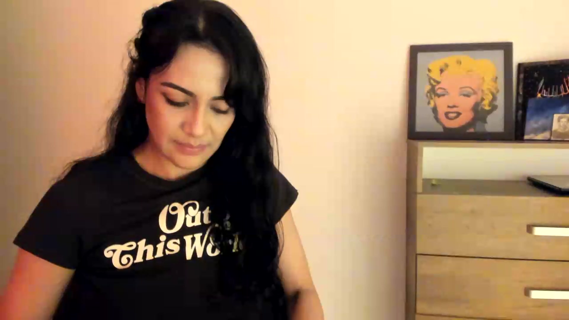 Gallery image thumbnail from Red_Flower203's myfreecams stream on, 05/28/2026, 24:06 image 19 of 20