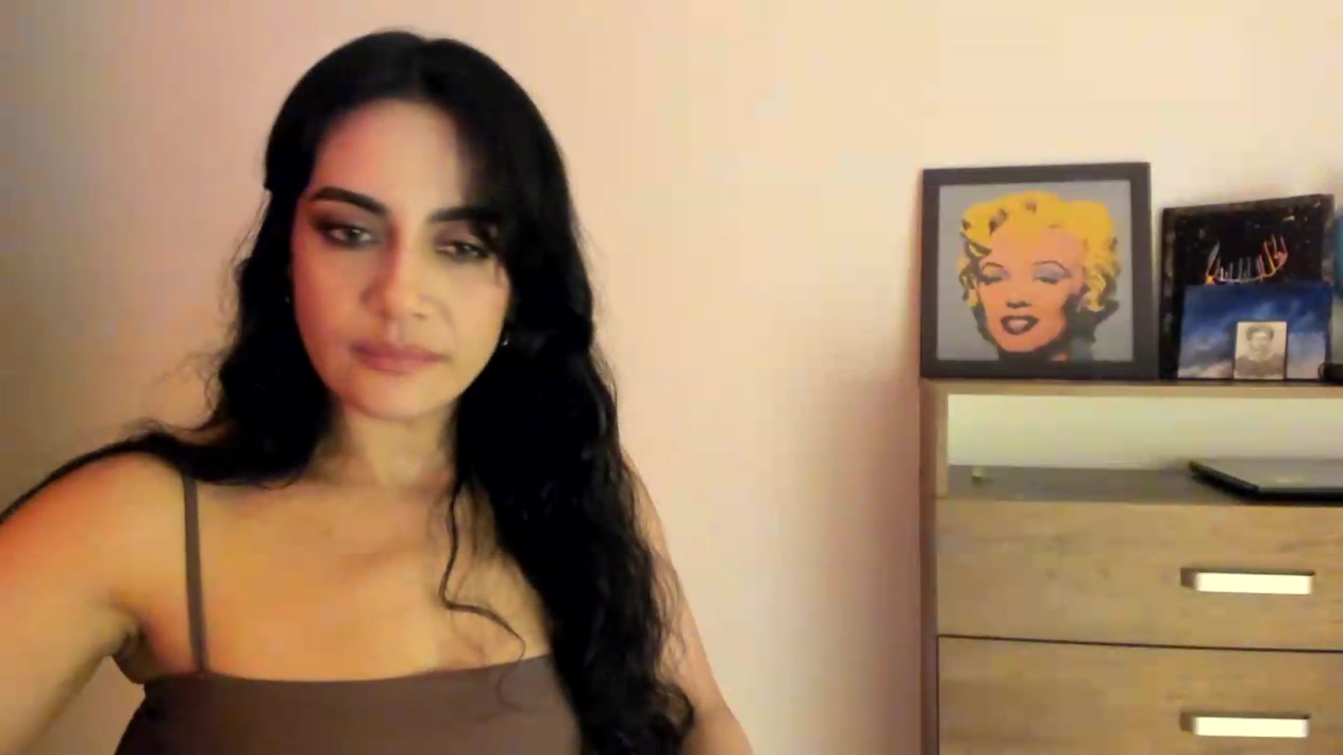 Gallery image thumbnail from Red_Flower203's myfreecams stream on, 06/03/2026, 22:54 image 4 of 20