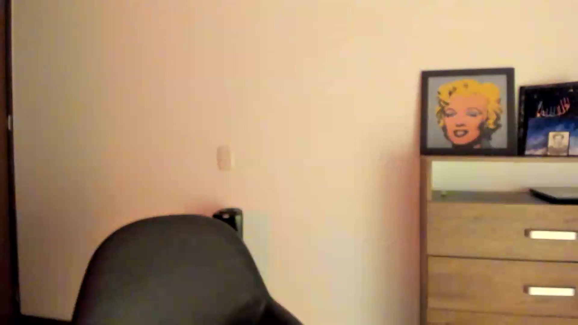 Gallery image thumbnail from Red_Flower203's myfreecams stream on, 06/10/2026, 24:23 image 6 of 20