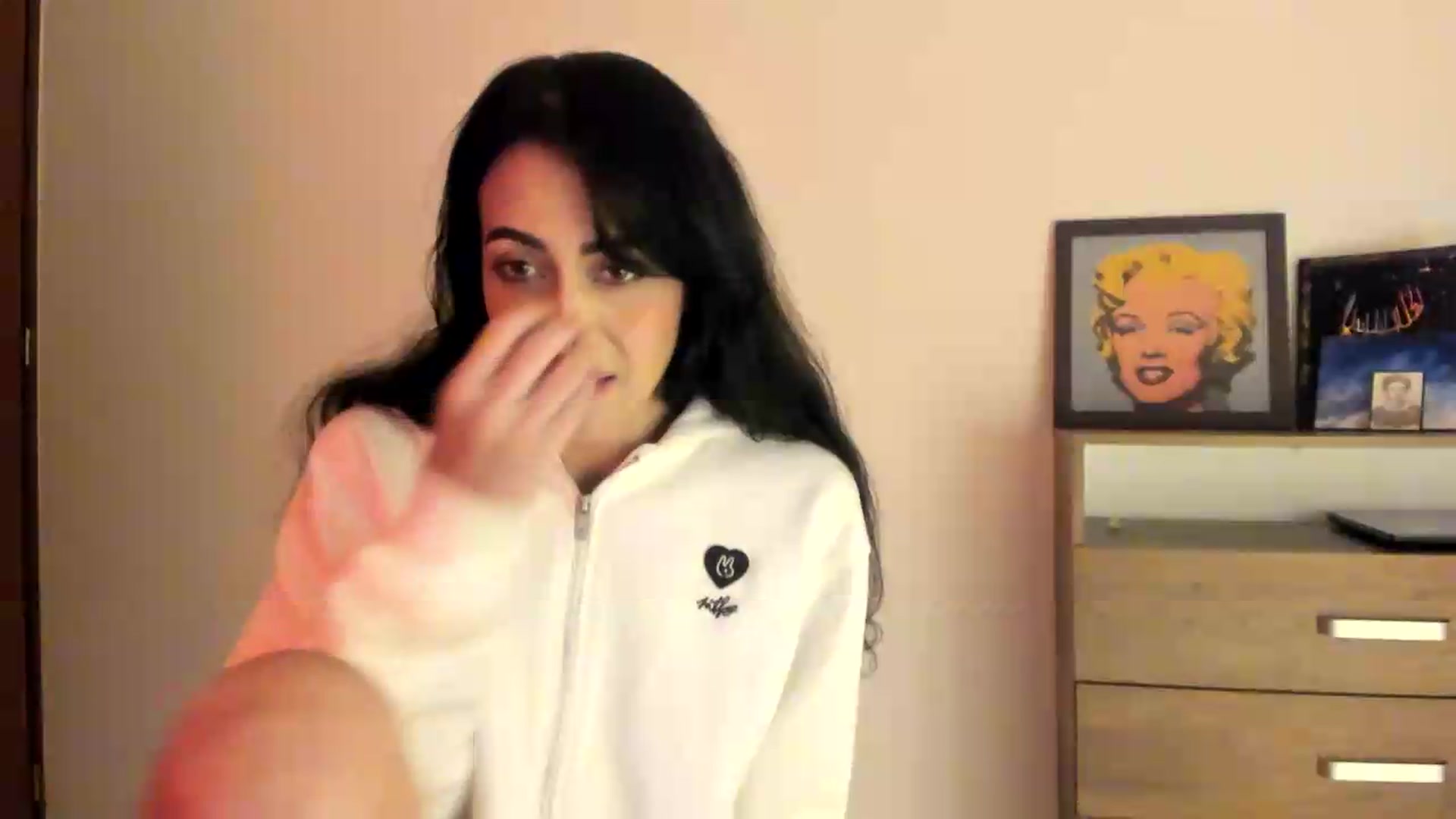 Gallery image thumbnail from Red_Flower203's myfreecams stream on, 06/10/2026, 24:23 image 13 of 20
