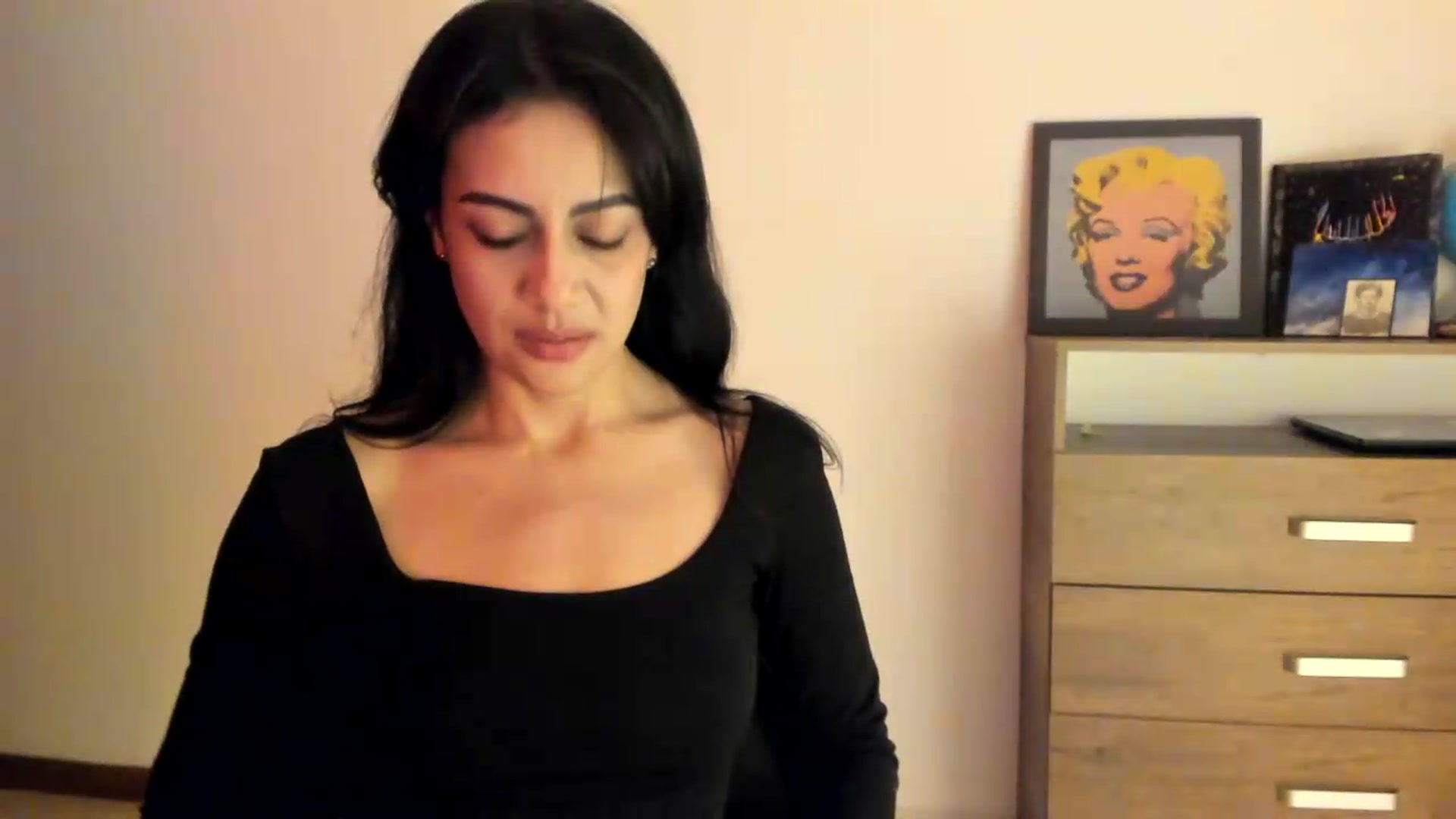 Gallery image thumbnail from Red_Flower203's myfreecams stream on, 06/13/2026, 01:55 image 5 of 20