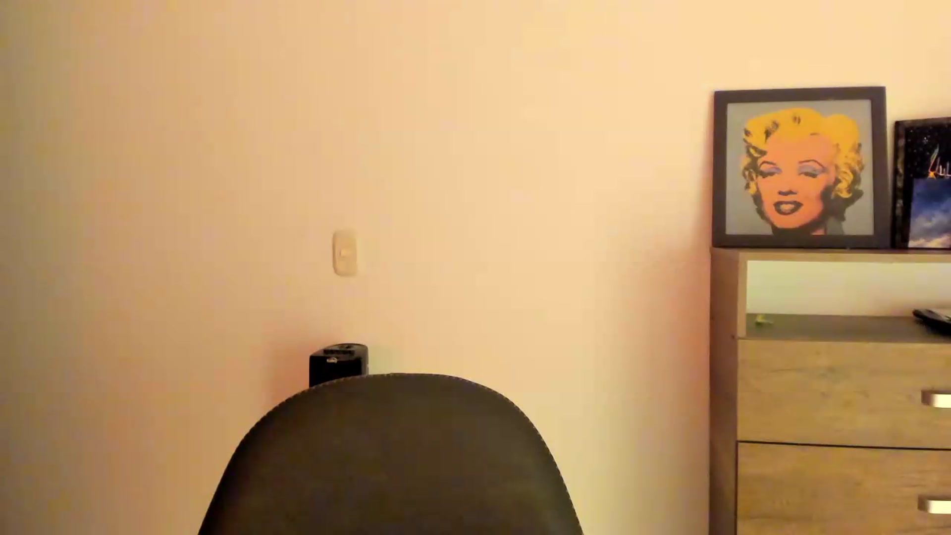 Gallery image thumbnail from Red_Flower203's myfreecams stream on, 06/20/2026, 03:34 image 9 of 20