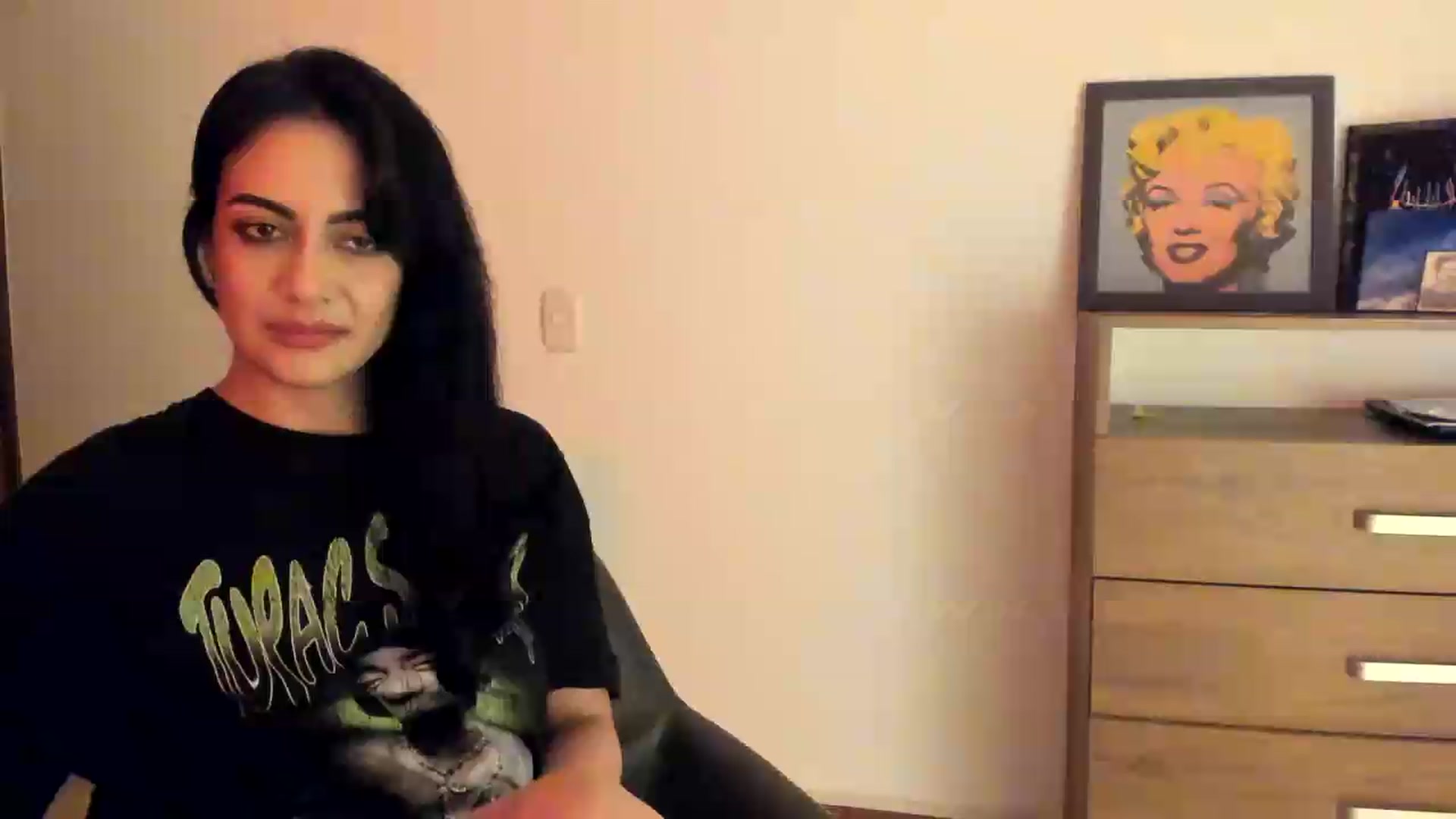Gallery image thumbnail from Red_Flower203's myfreecams stream on, 06/24/2026, 01:11 image 15 of 20