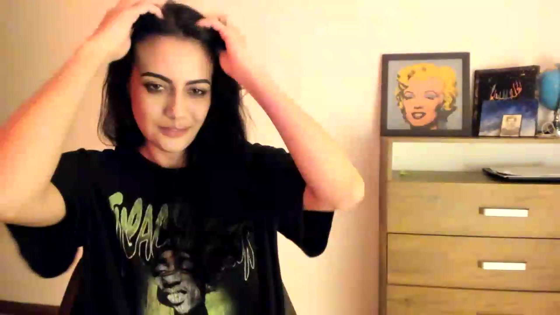 Gallery image thumbnail from Red_Flower203's myfreecams stream on, 06/24/2026, 02:49 image 18 of 20